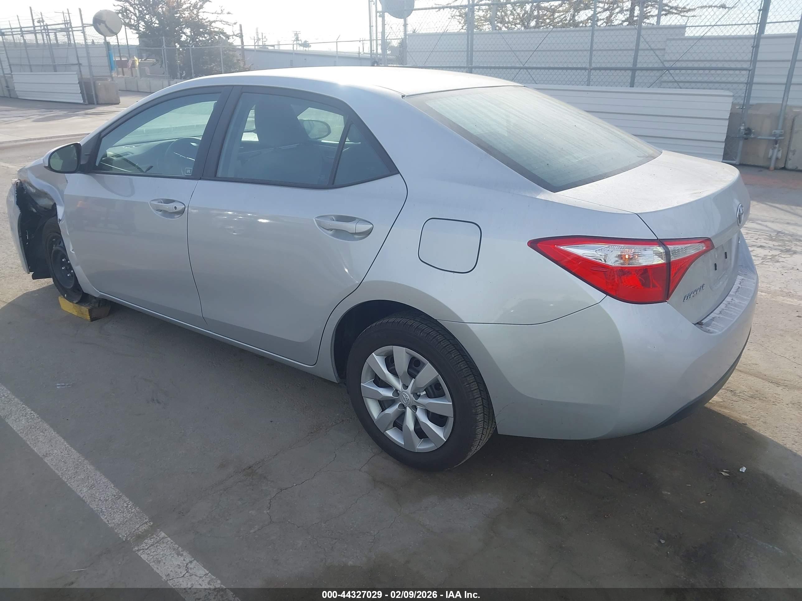 TOYOTA COROLLA image 3