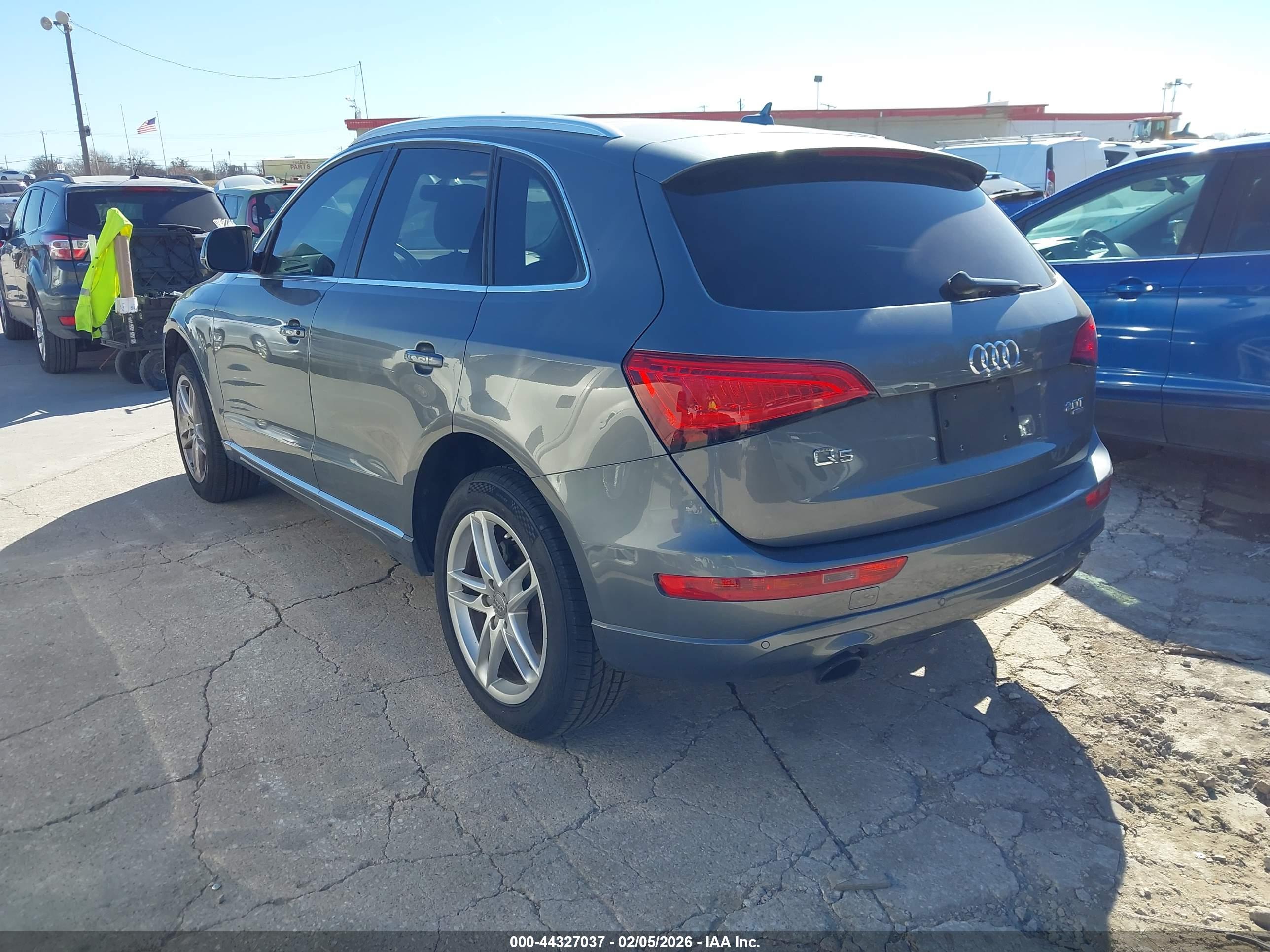 AUDI Q5 image 3