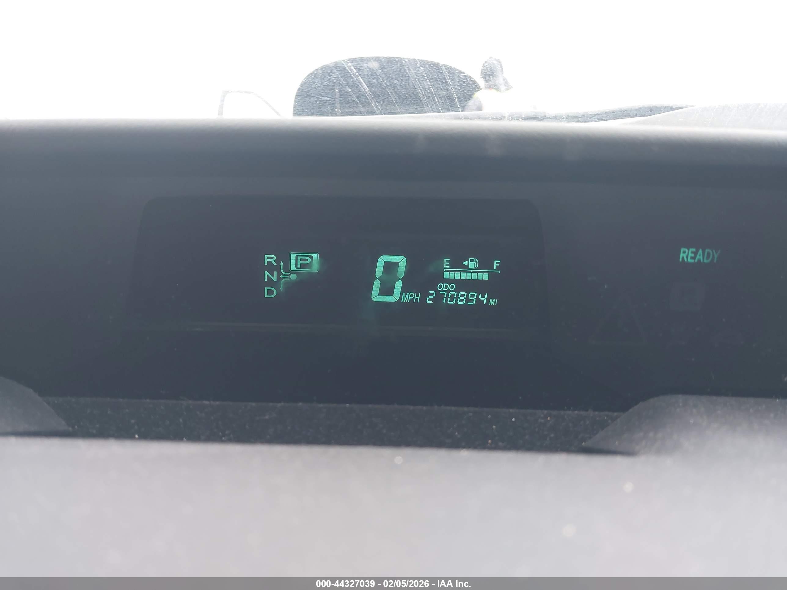 TOYOTA PRIUS image 7