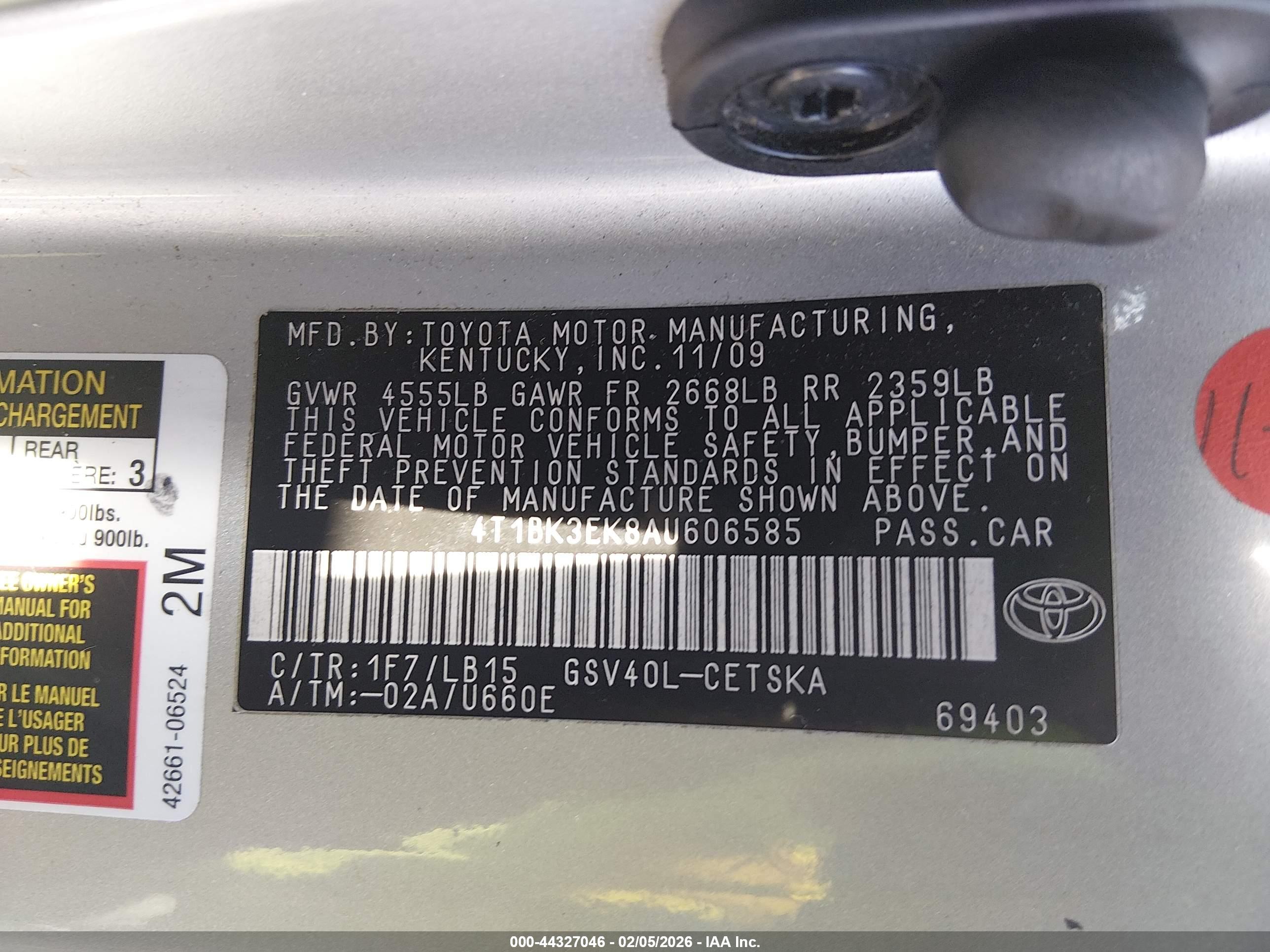 TOYOTA CAMRY image 9