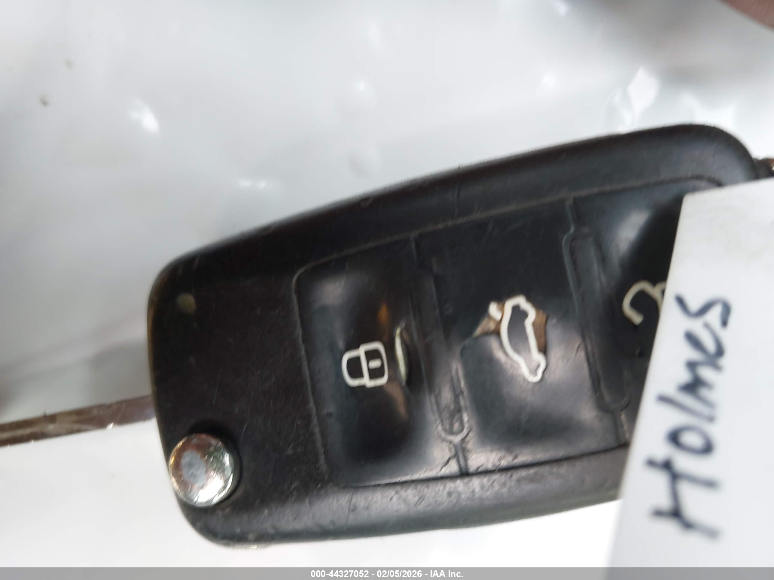 VOLKSWAGEN JETTA image 11