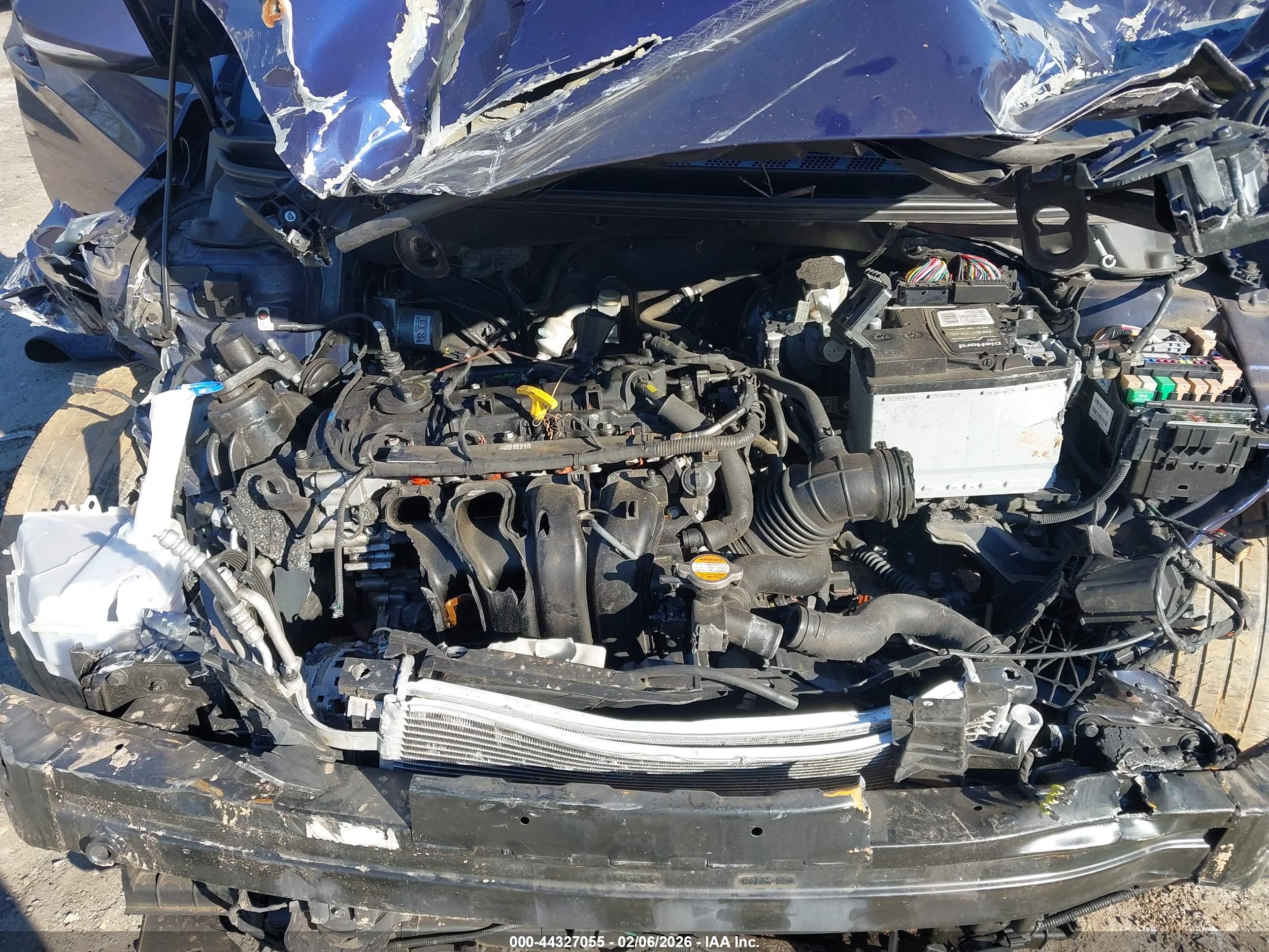 HYUNDAI ELANTRA image 10