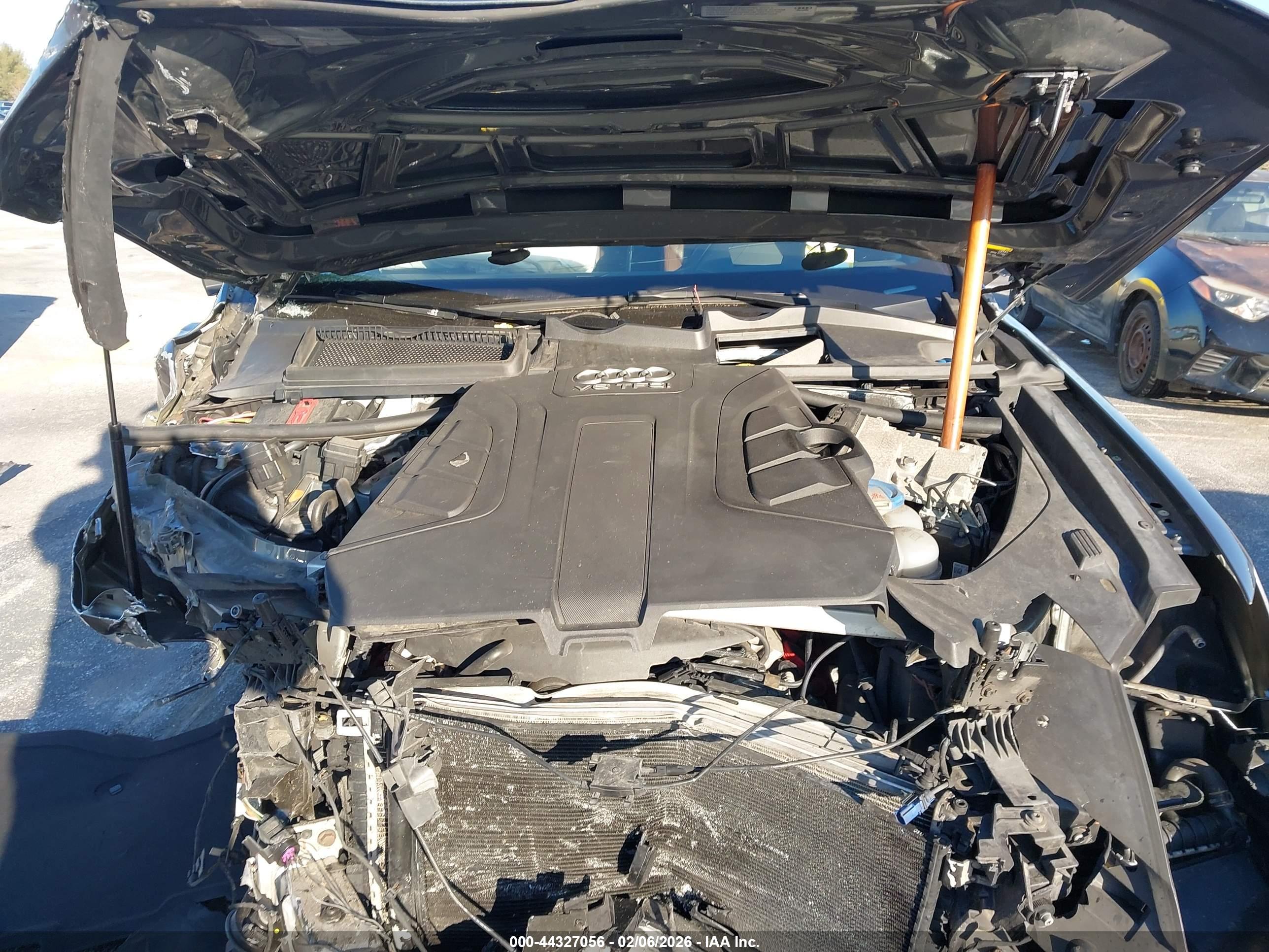 AUDI Q7 image 10