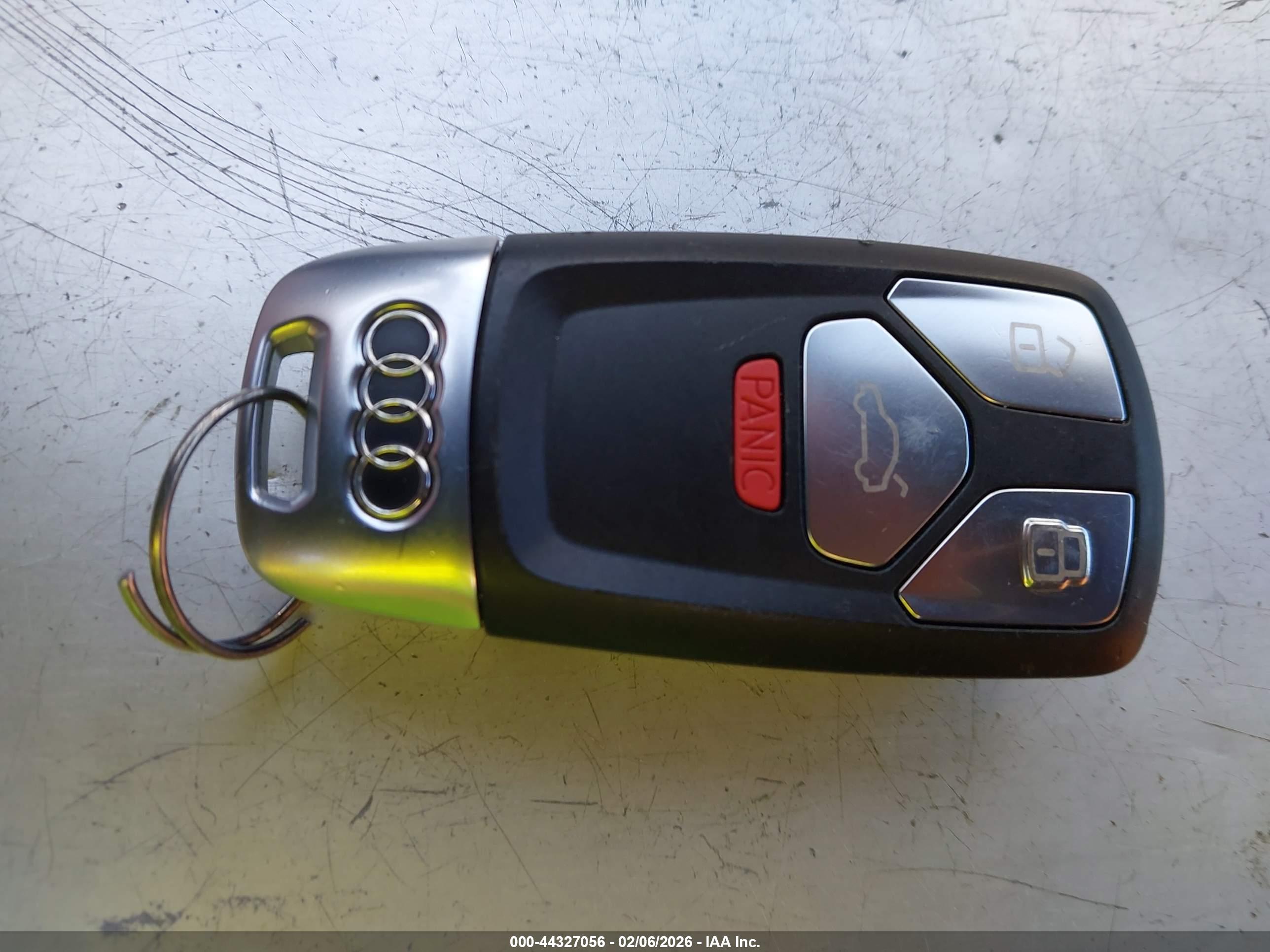 AUDI Q7 image 11