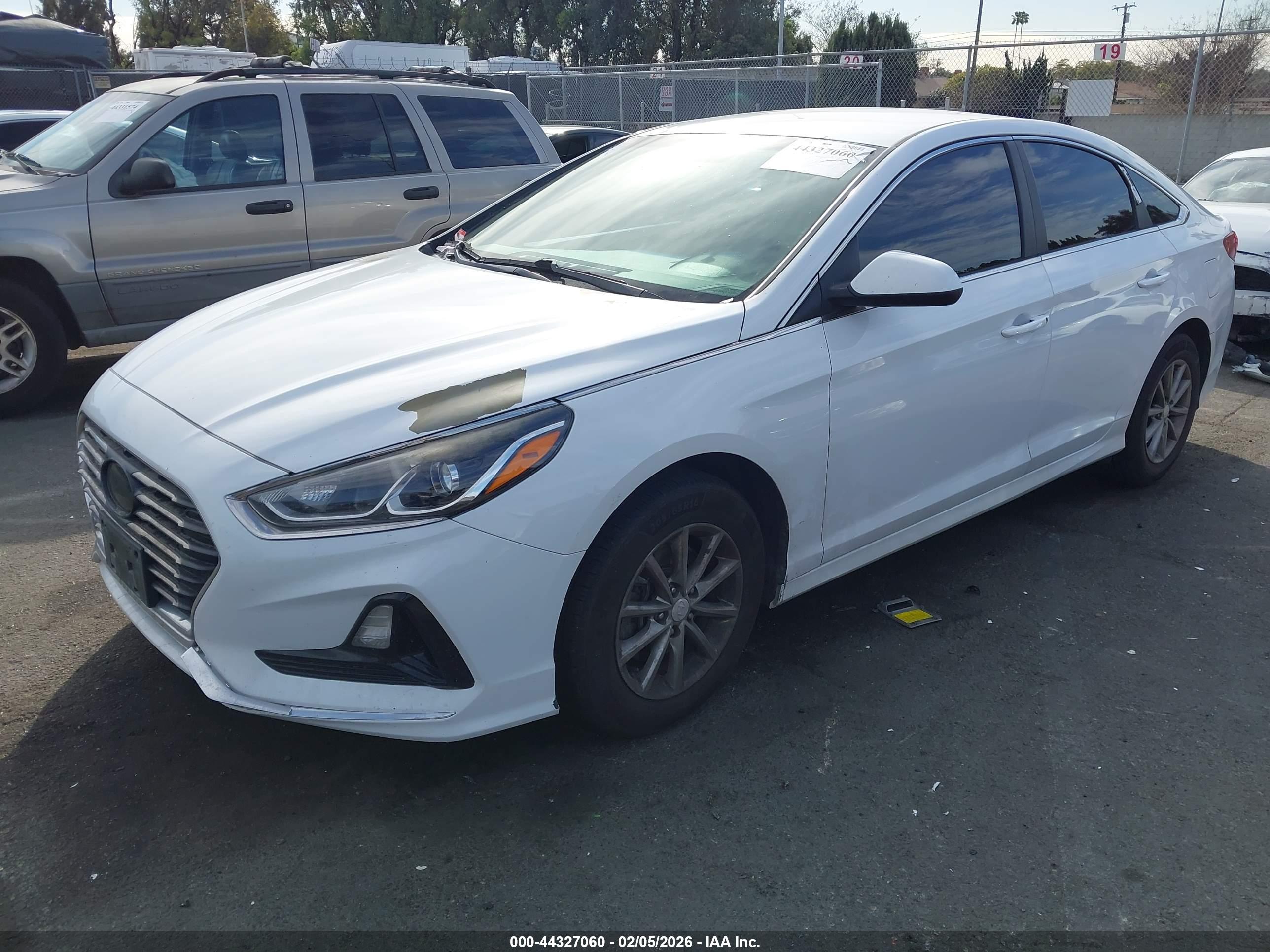 HYUNDAI SONATA image 2