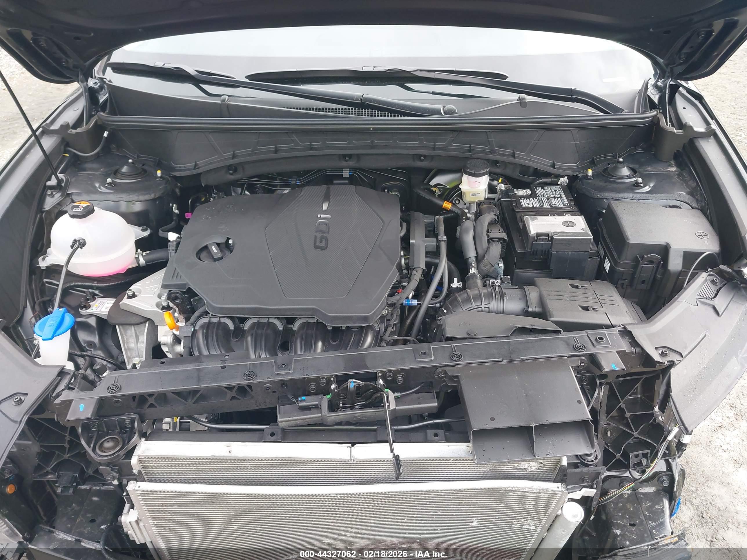 HYUNDAI TUCSON image 10