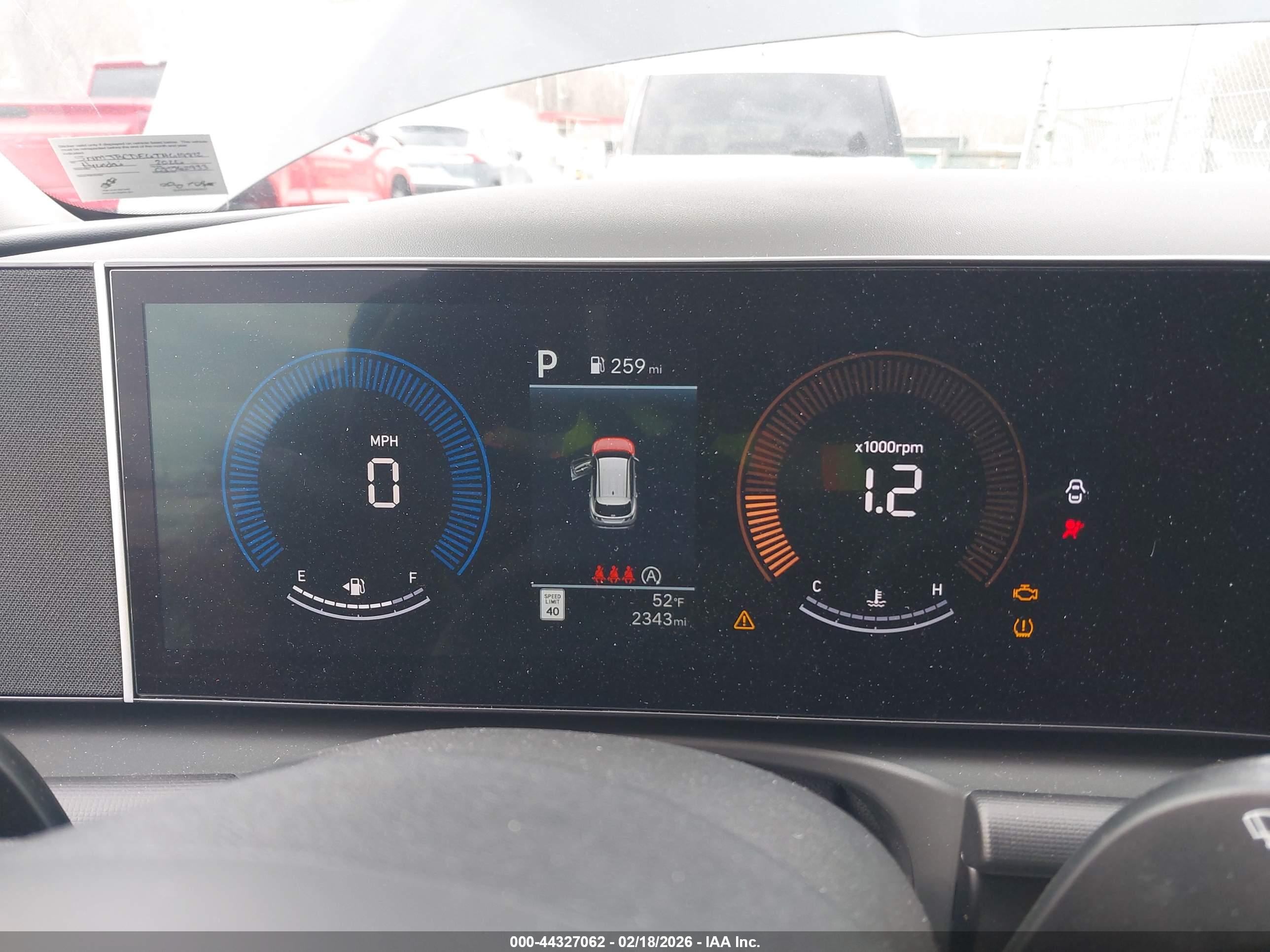 HYUNDAI TUCSON image 7