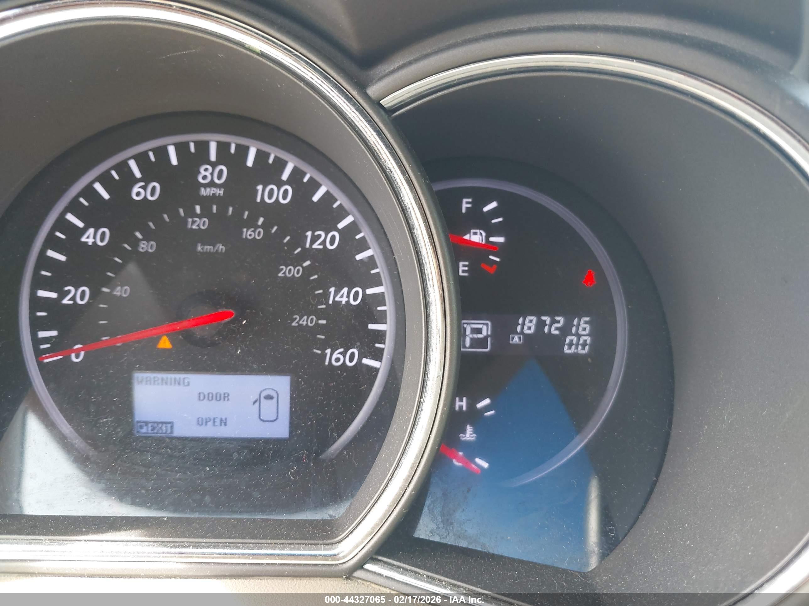 NISSAN MURANO image 7