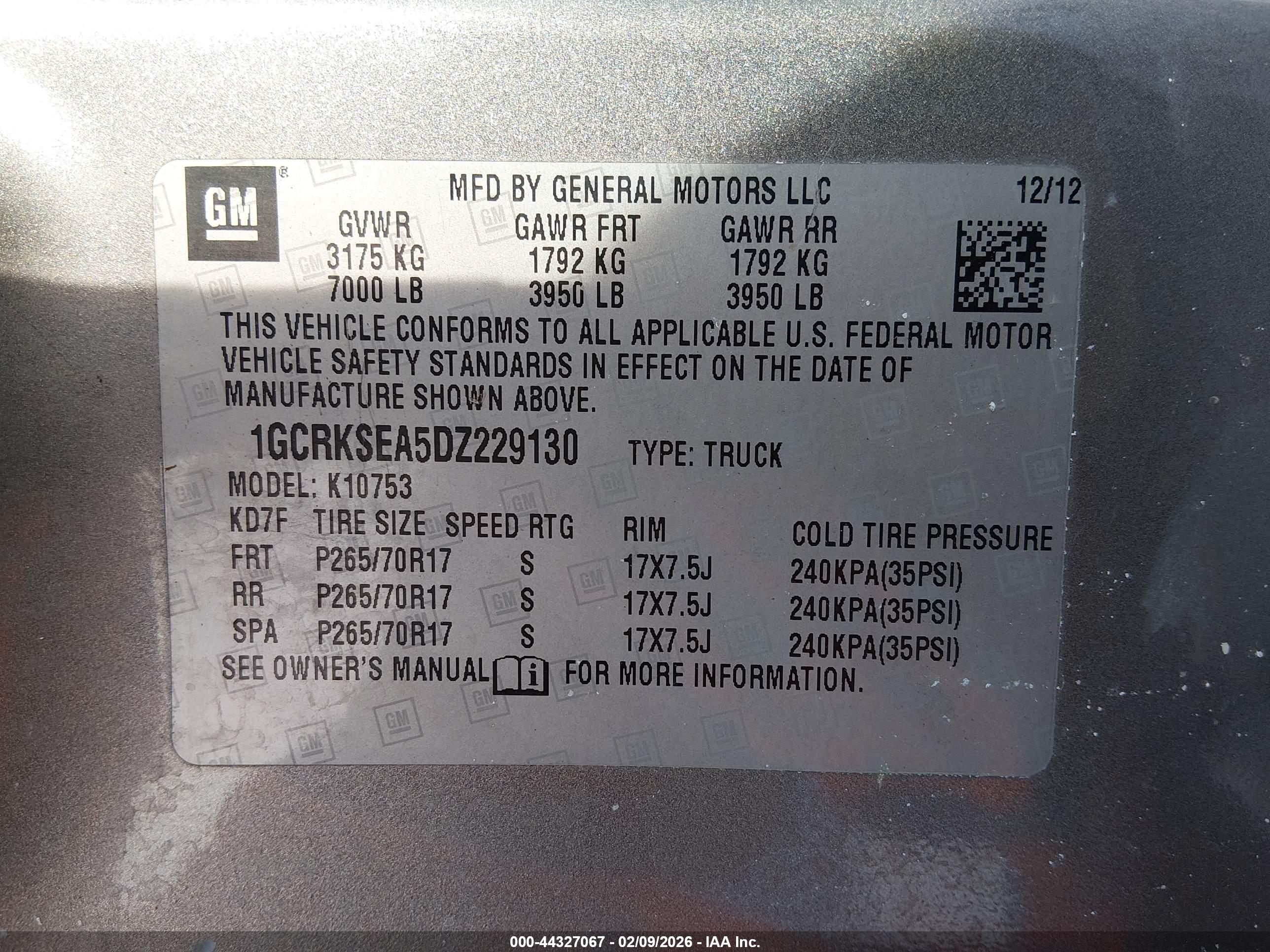 CHEVROLET SILVERADO image 9