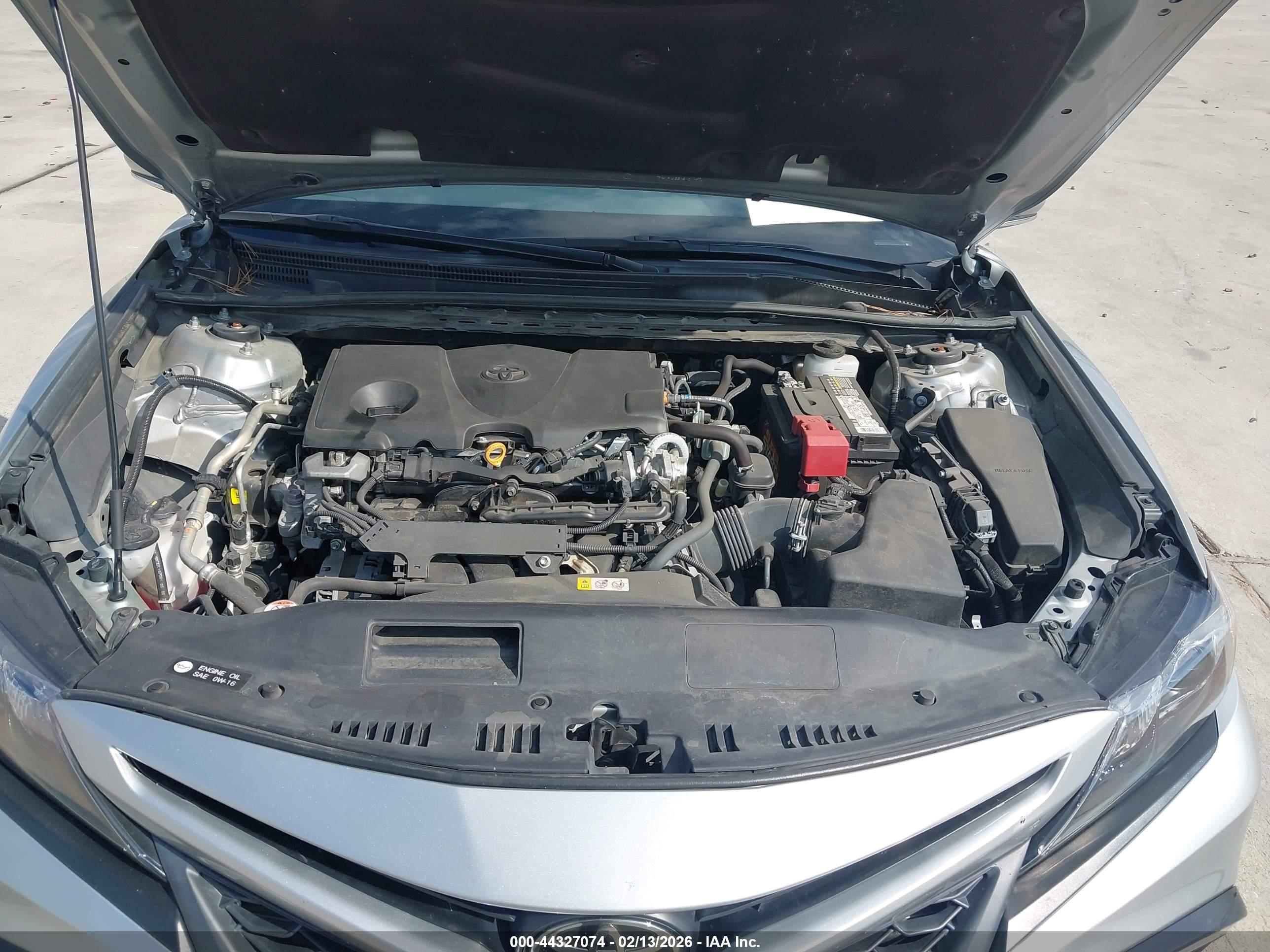 TOYOTA CAMRY image 10