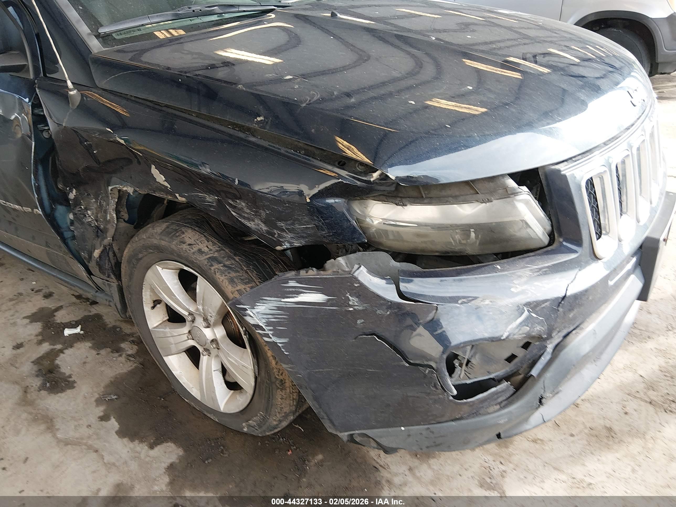 JEEP COMPASS image 6