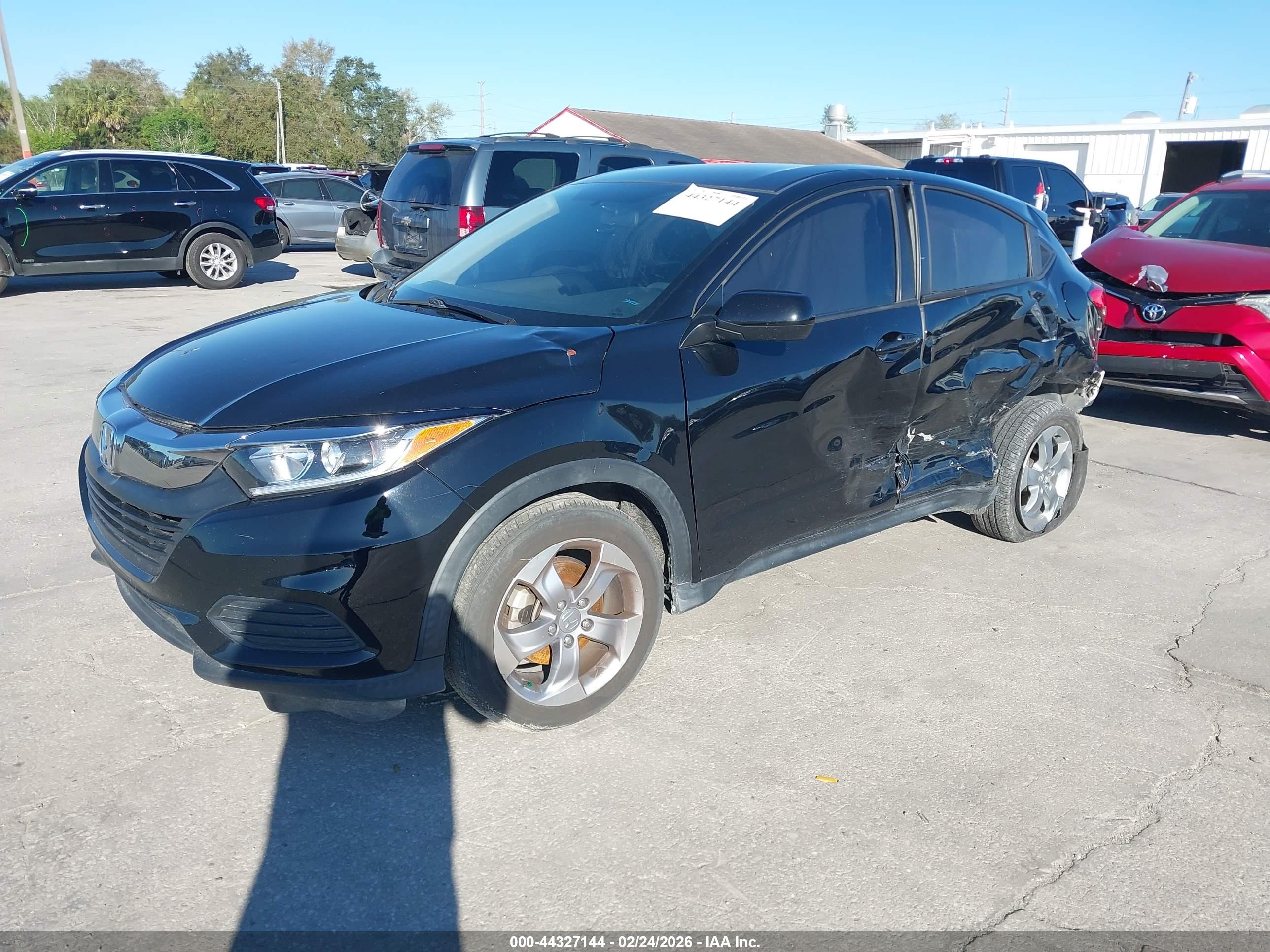 HONDA HR-V image 2