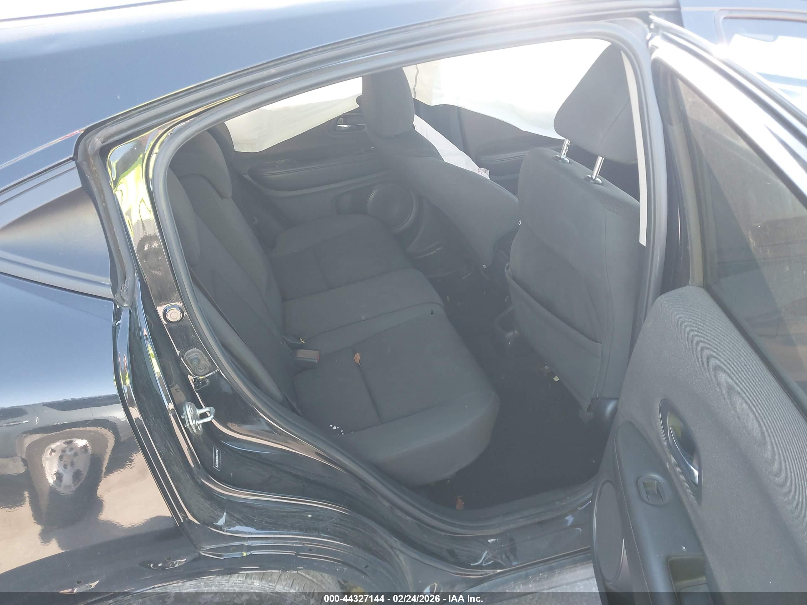 HONDA HR-V image 8