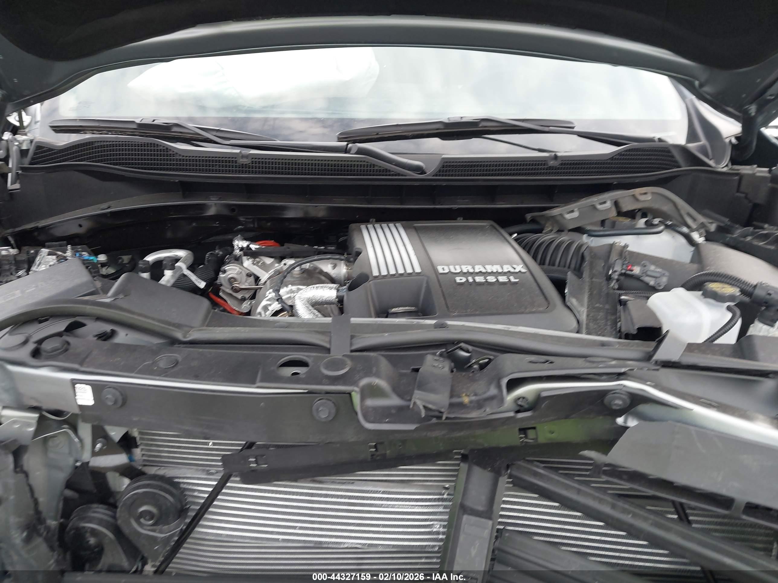 CHEVROLET SILVERADO image 10