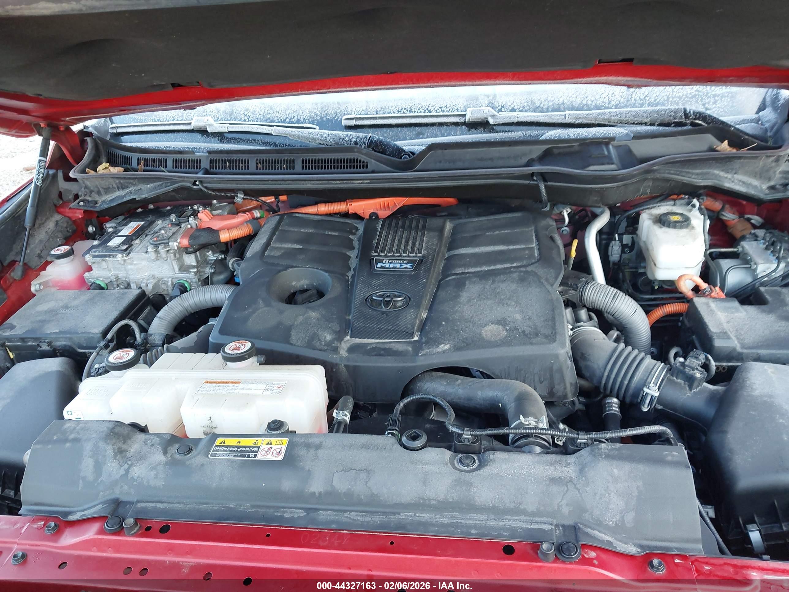 TOYOTA TUNDRA image 10