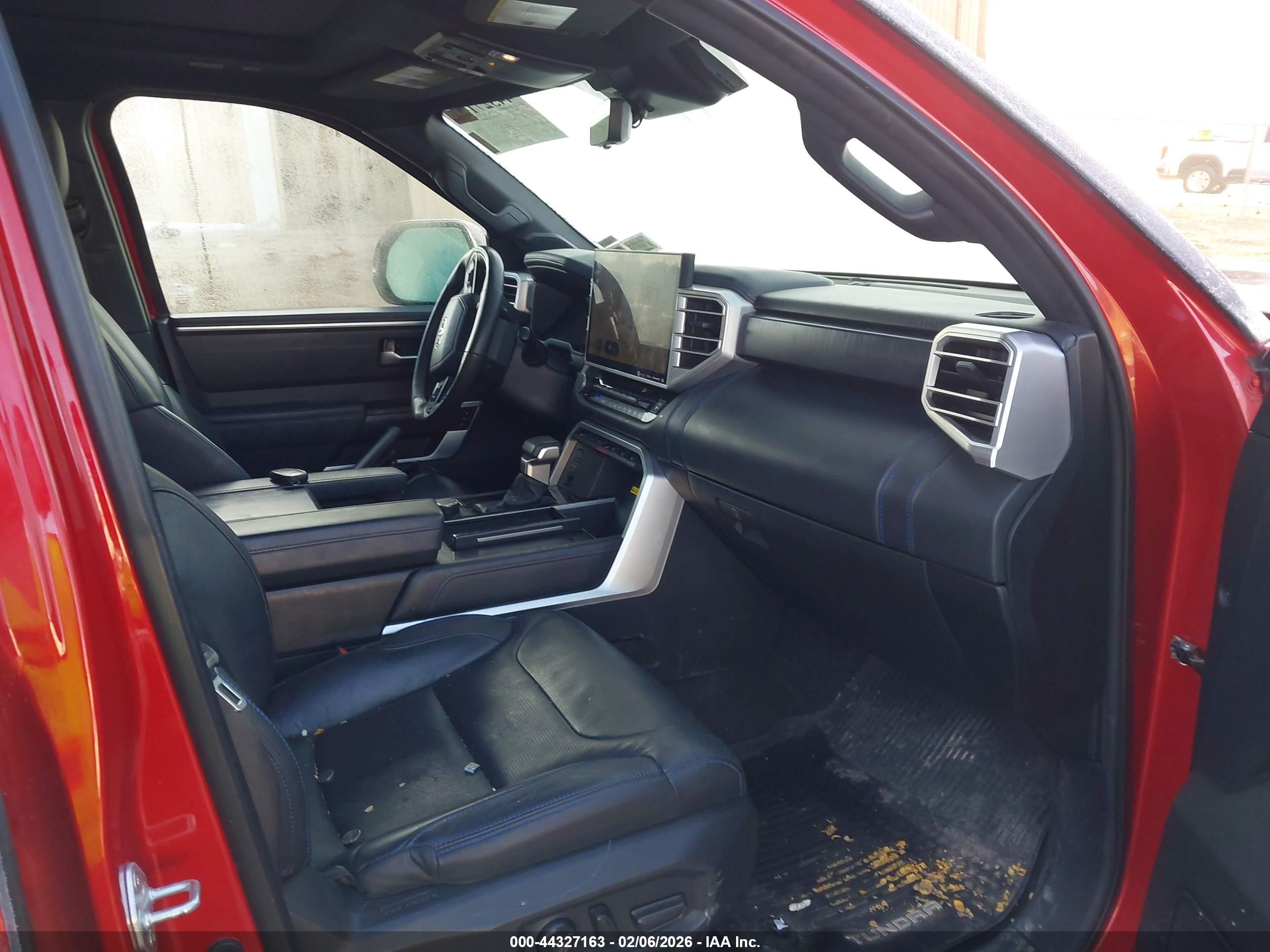 TOYOTA TUNDRA image 5