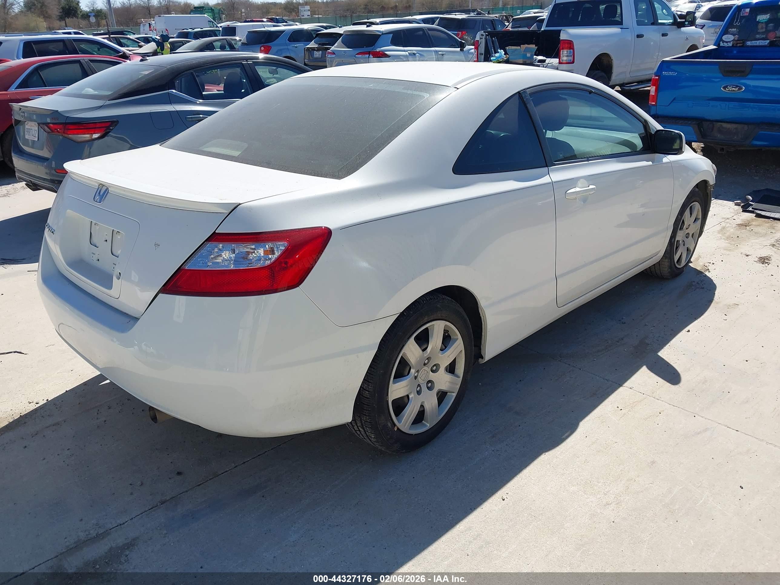 HONDA CIVIC image 4