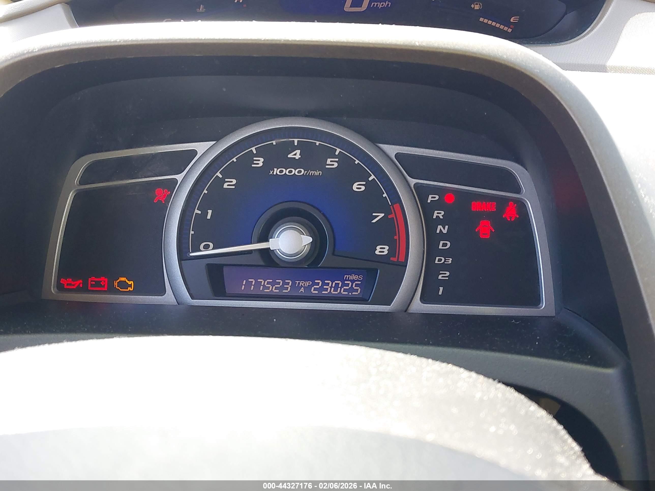 HONDA CIVIC image 7