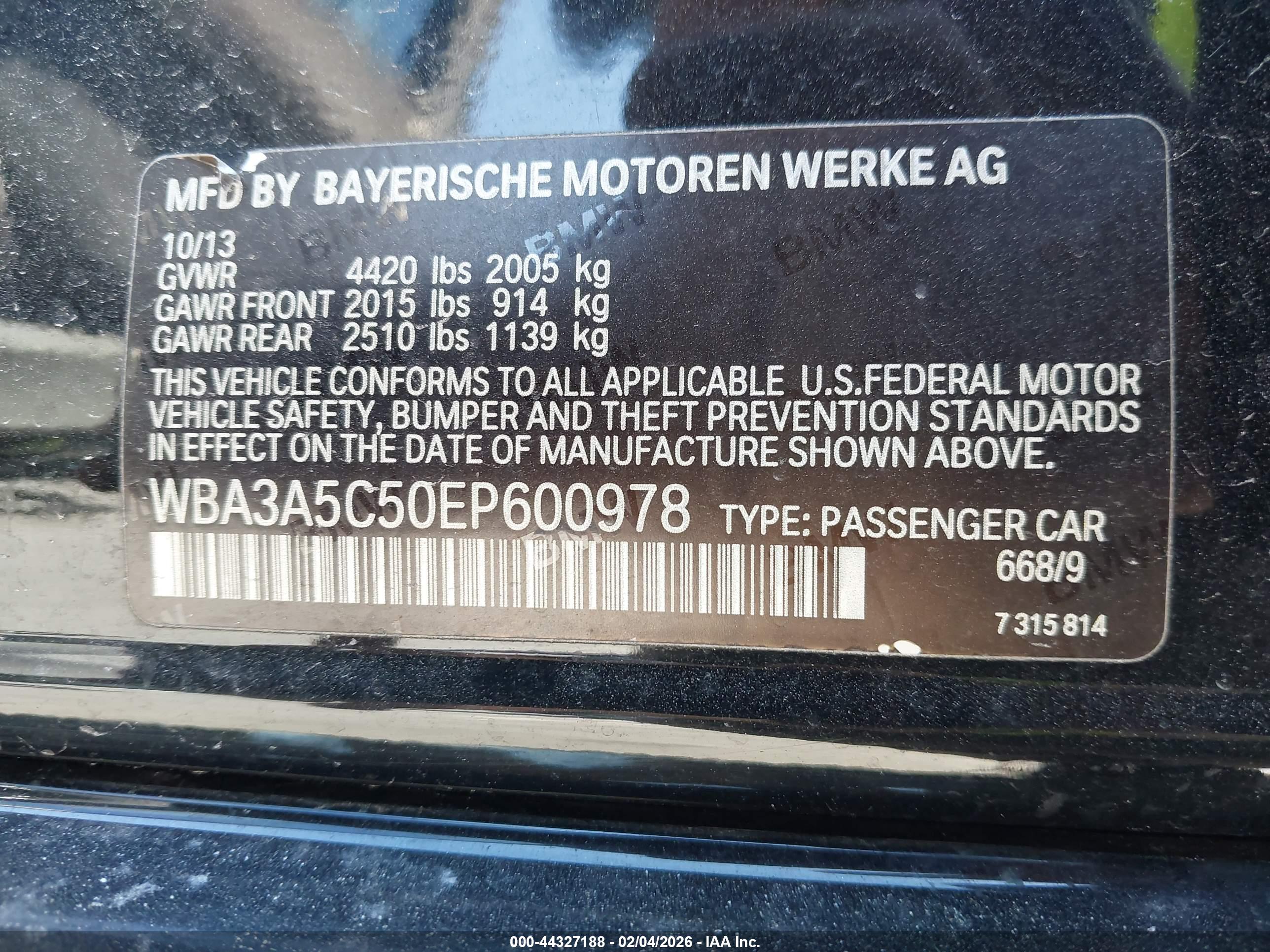 BMW 328I image 9