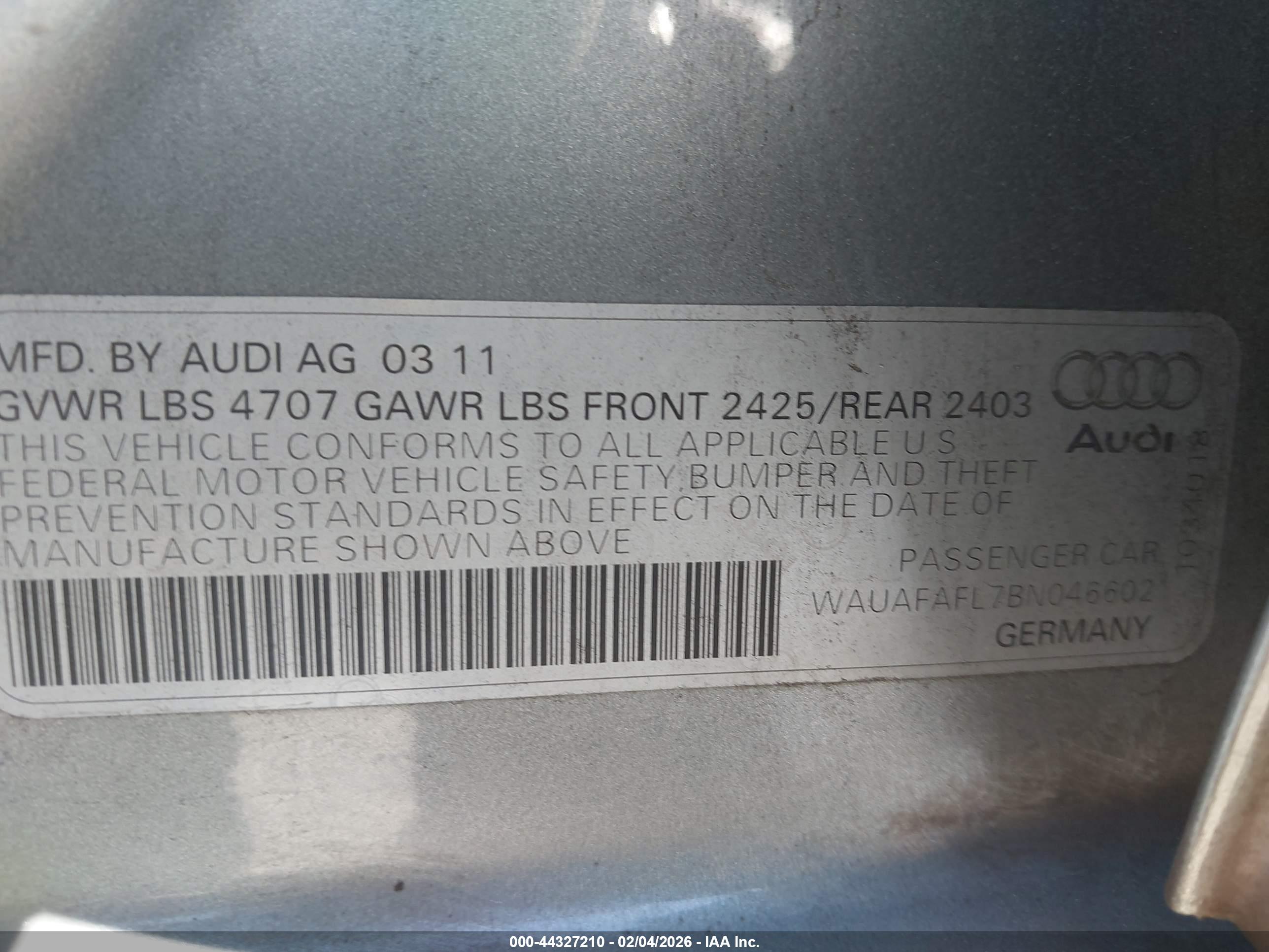 AUDI A4 image 9
