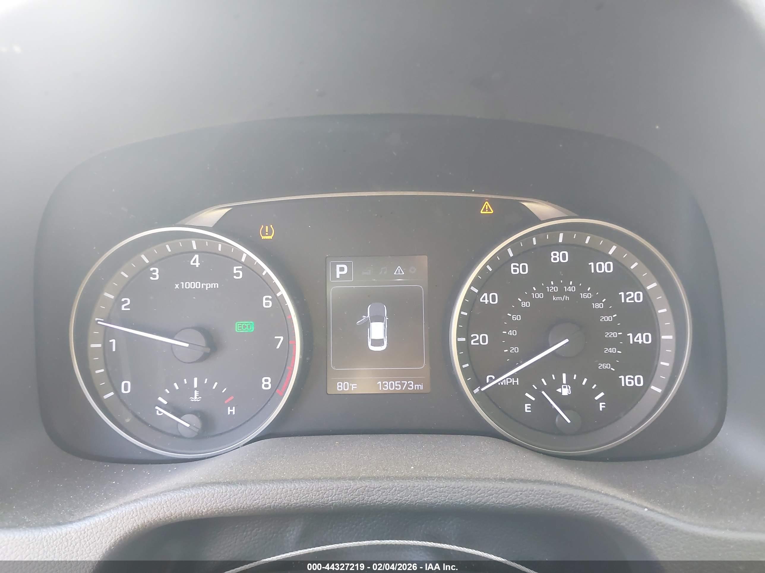 HYUNDAI ELANTRA image 7