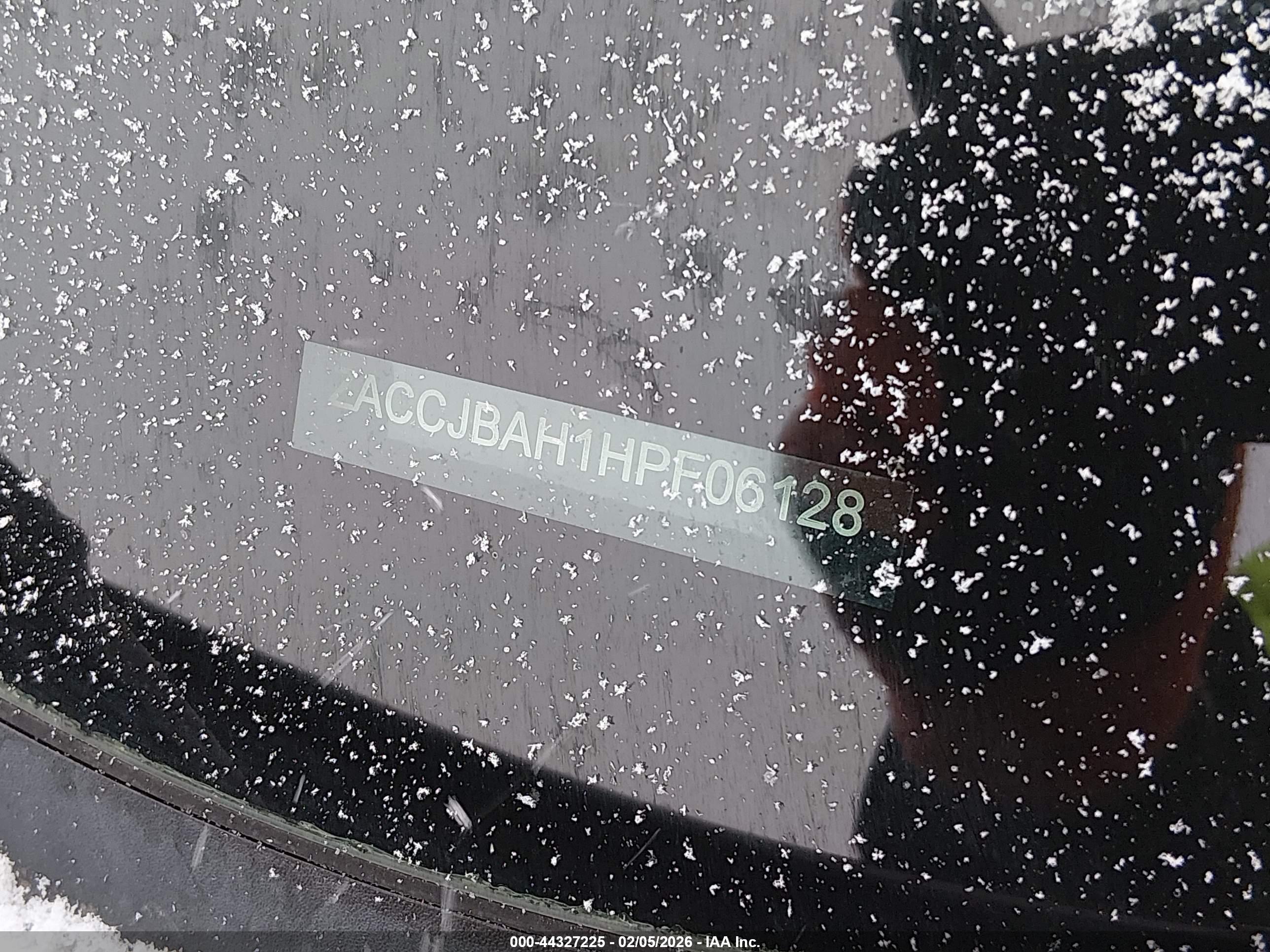 JEEP RENEGADE image 9