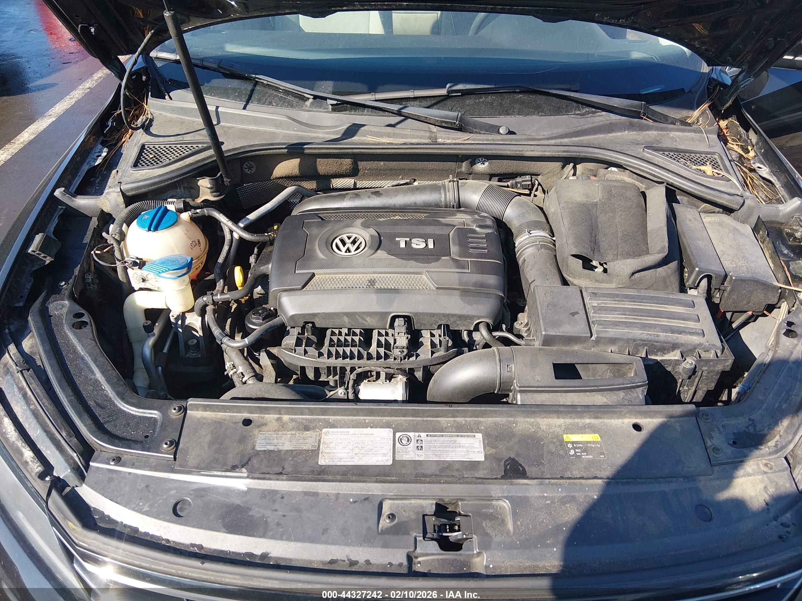 VOLKSWAGEN PASSAT image 10