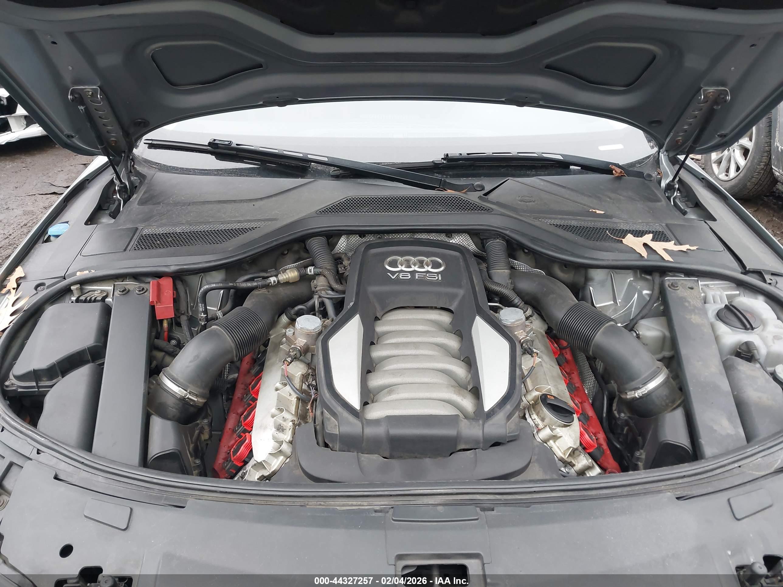 AUDI A8 image 10