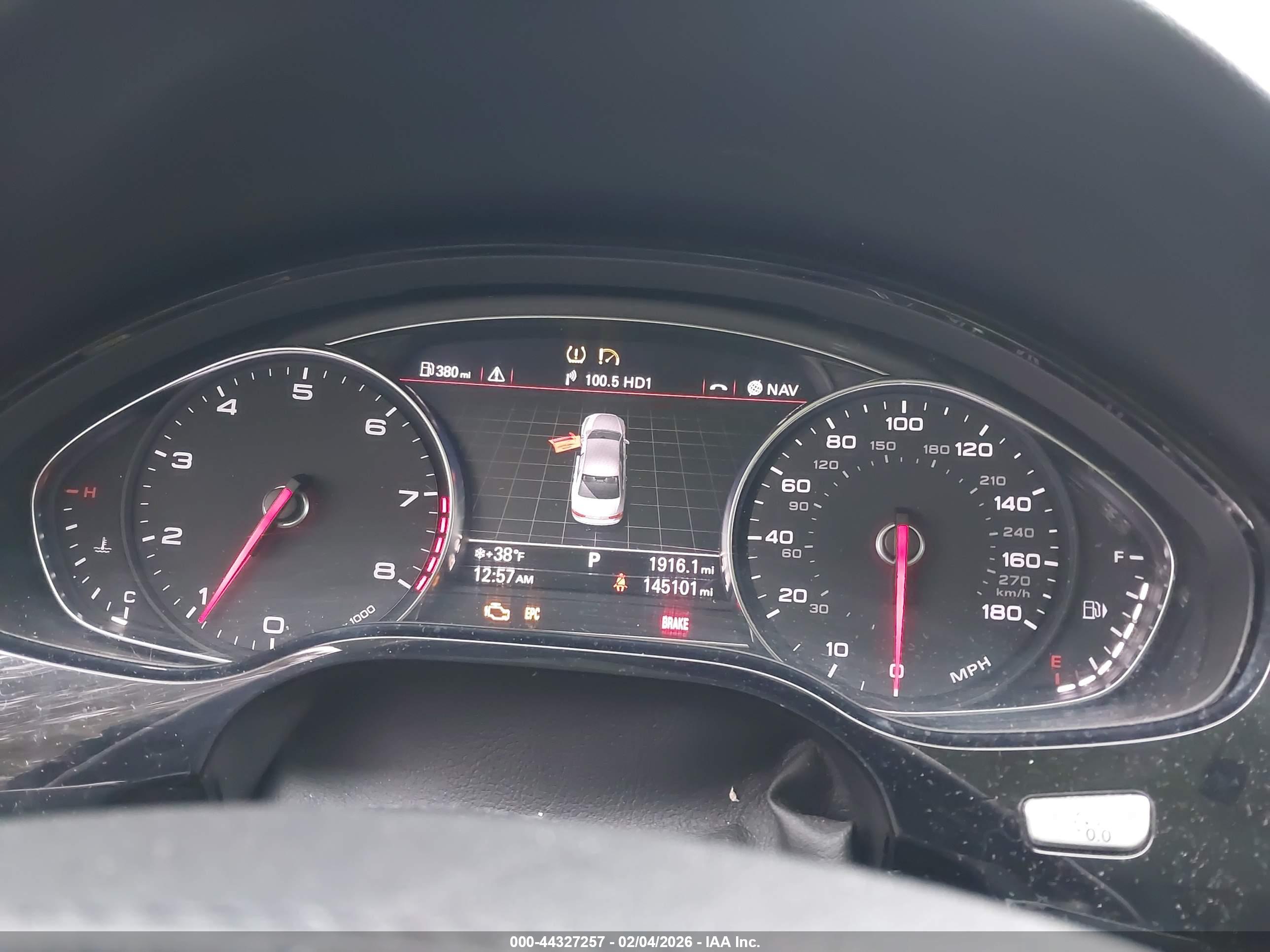 AUDI A8 image 7