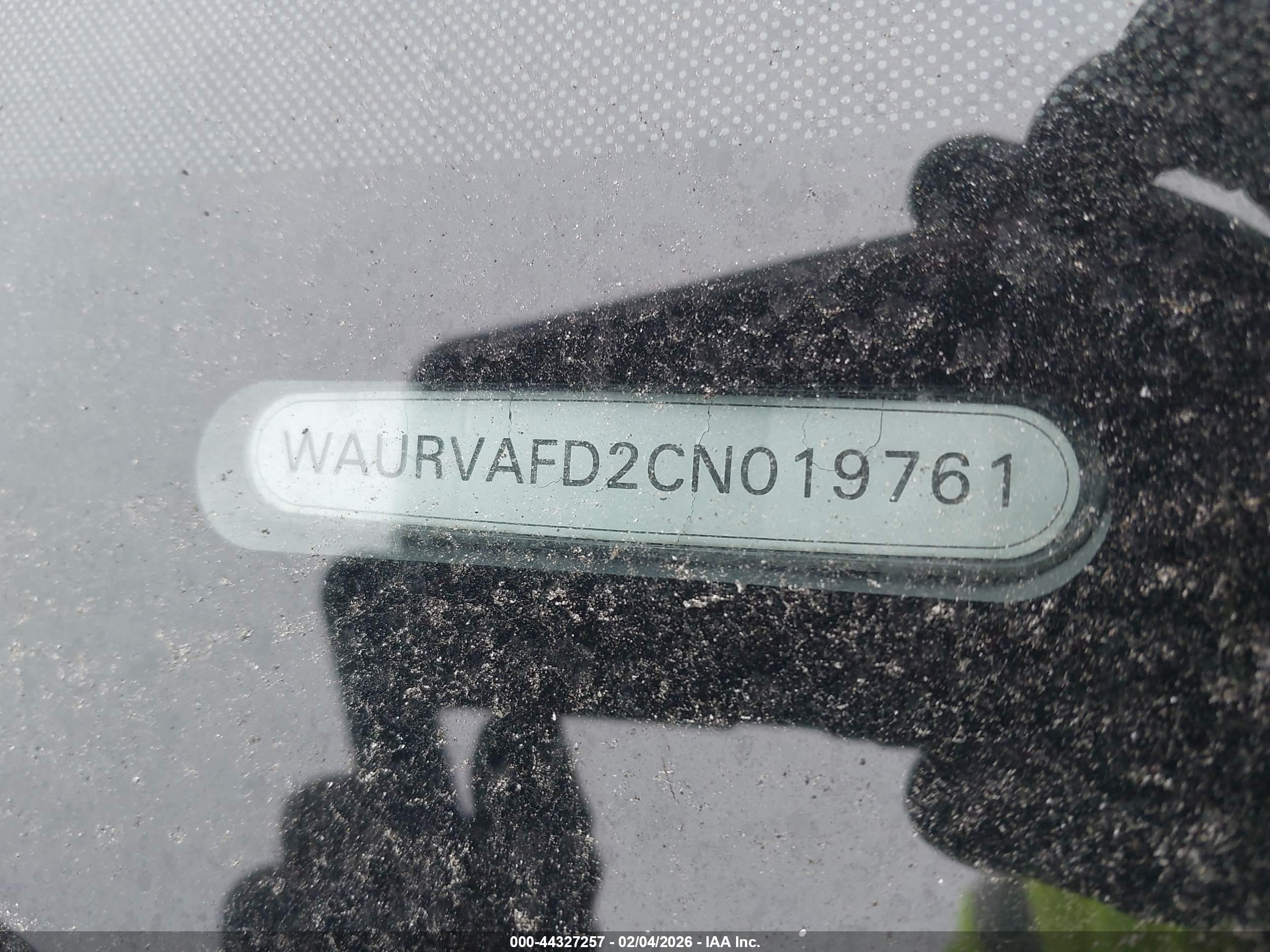 AUDI A8 image 9