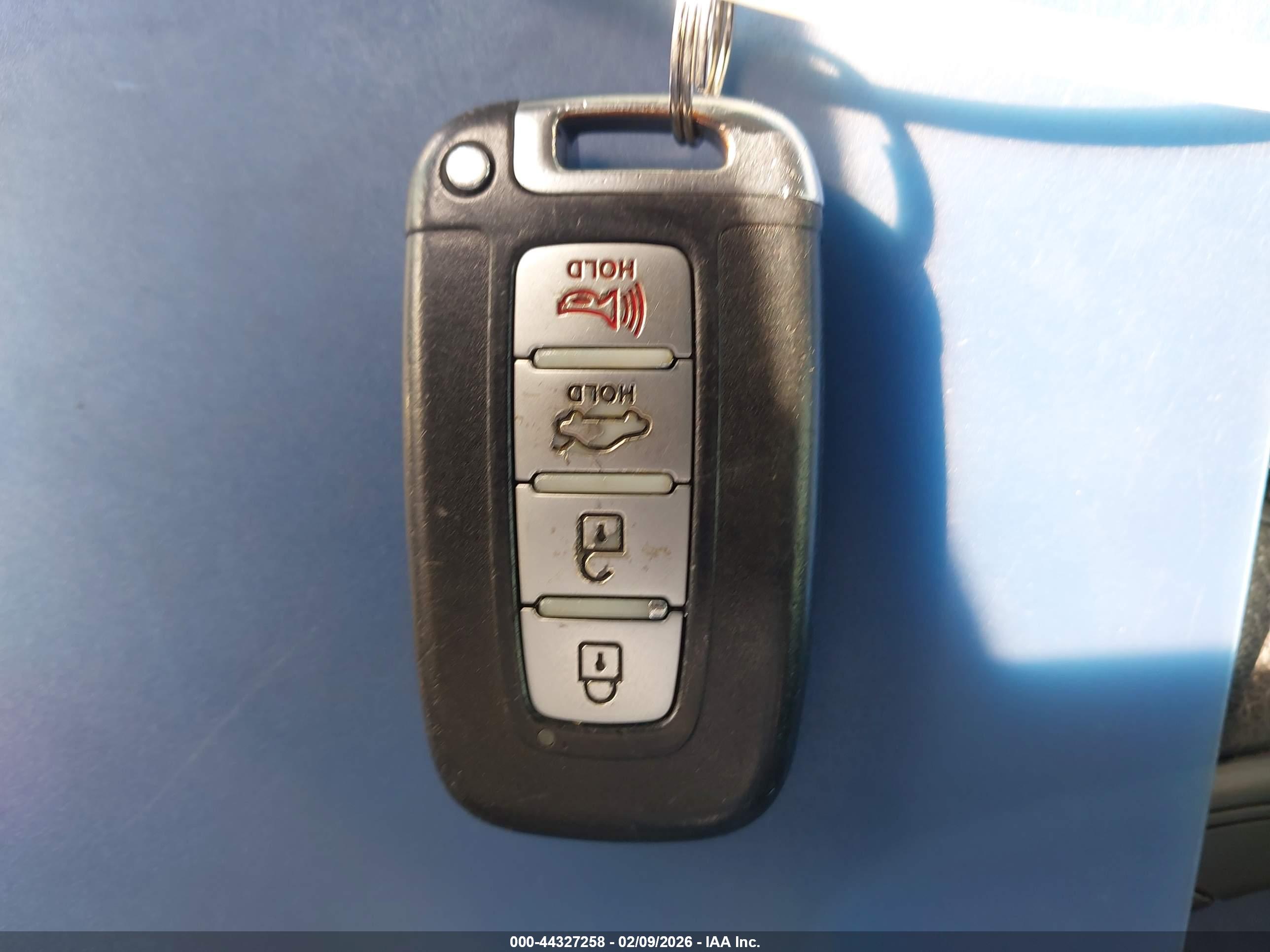 HYUNDAI SONATA image 11