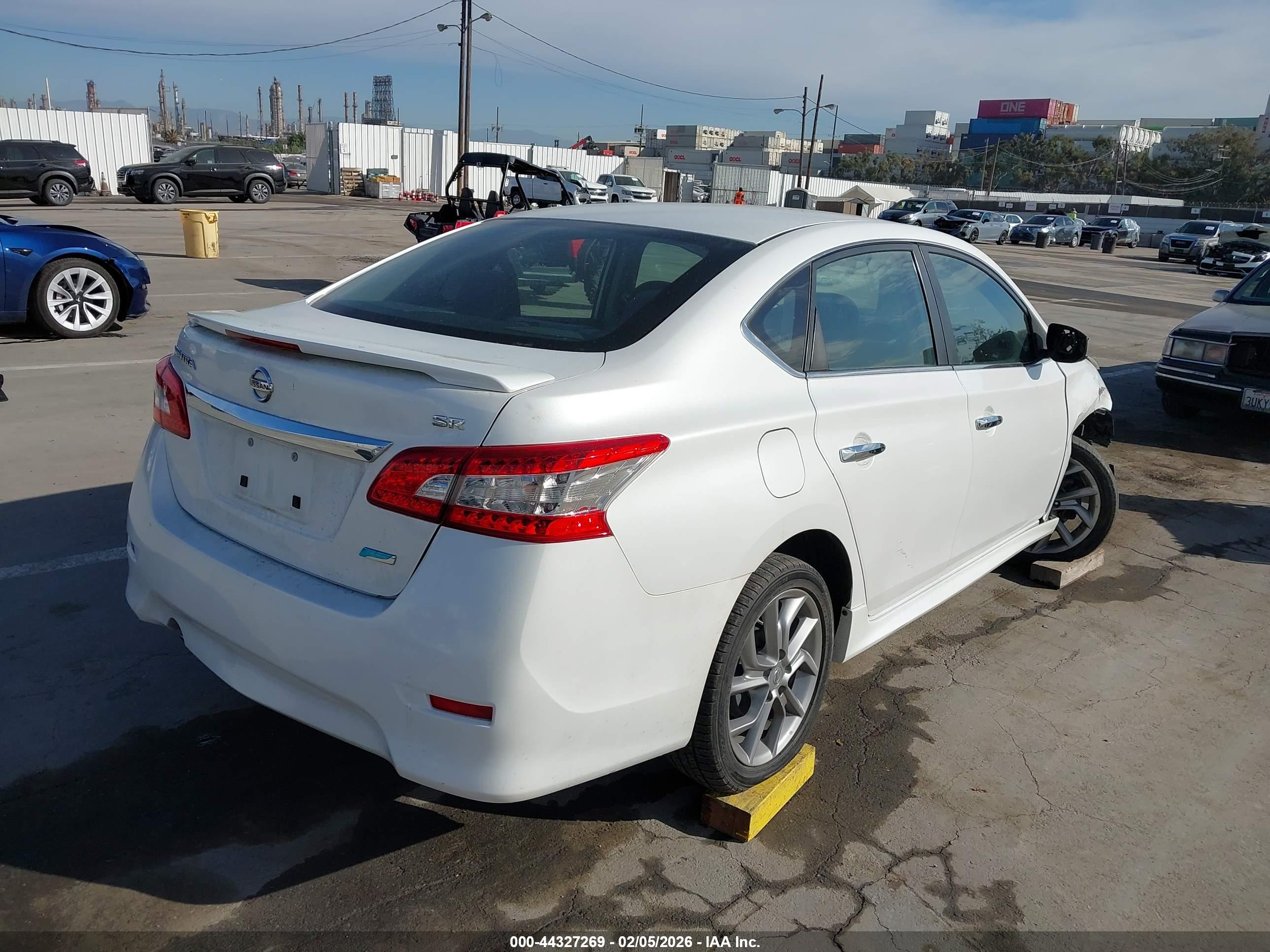 NISSAN SENTRA image 4