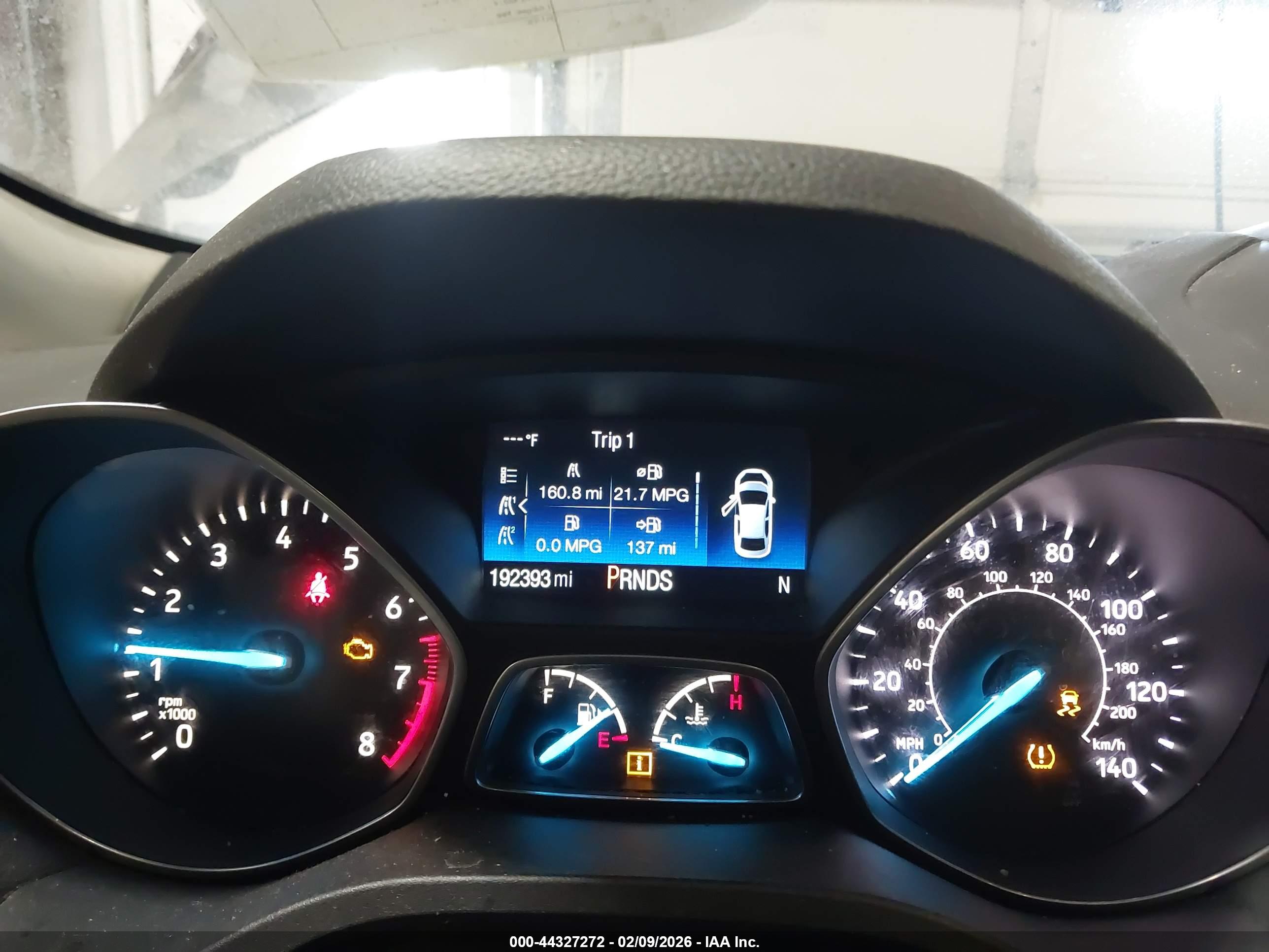 FORD ESCAPE image 7