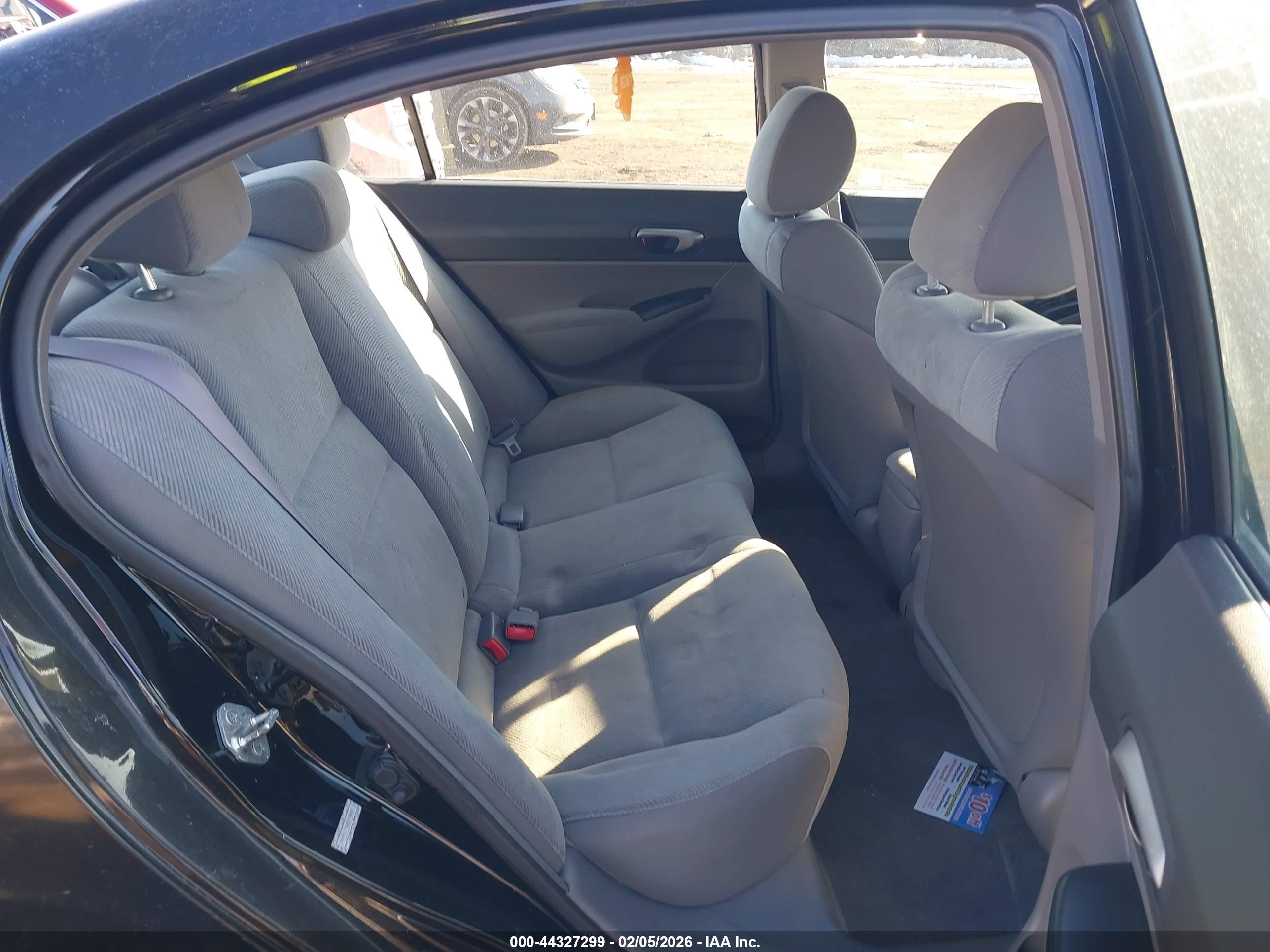 HONDA CIVIC image 8