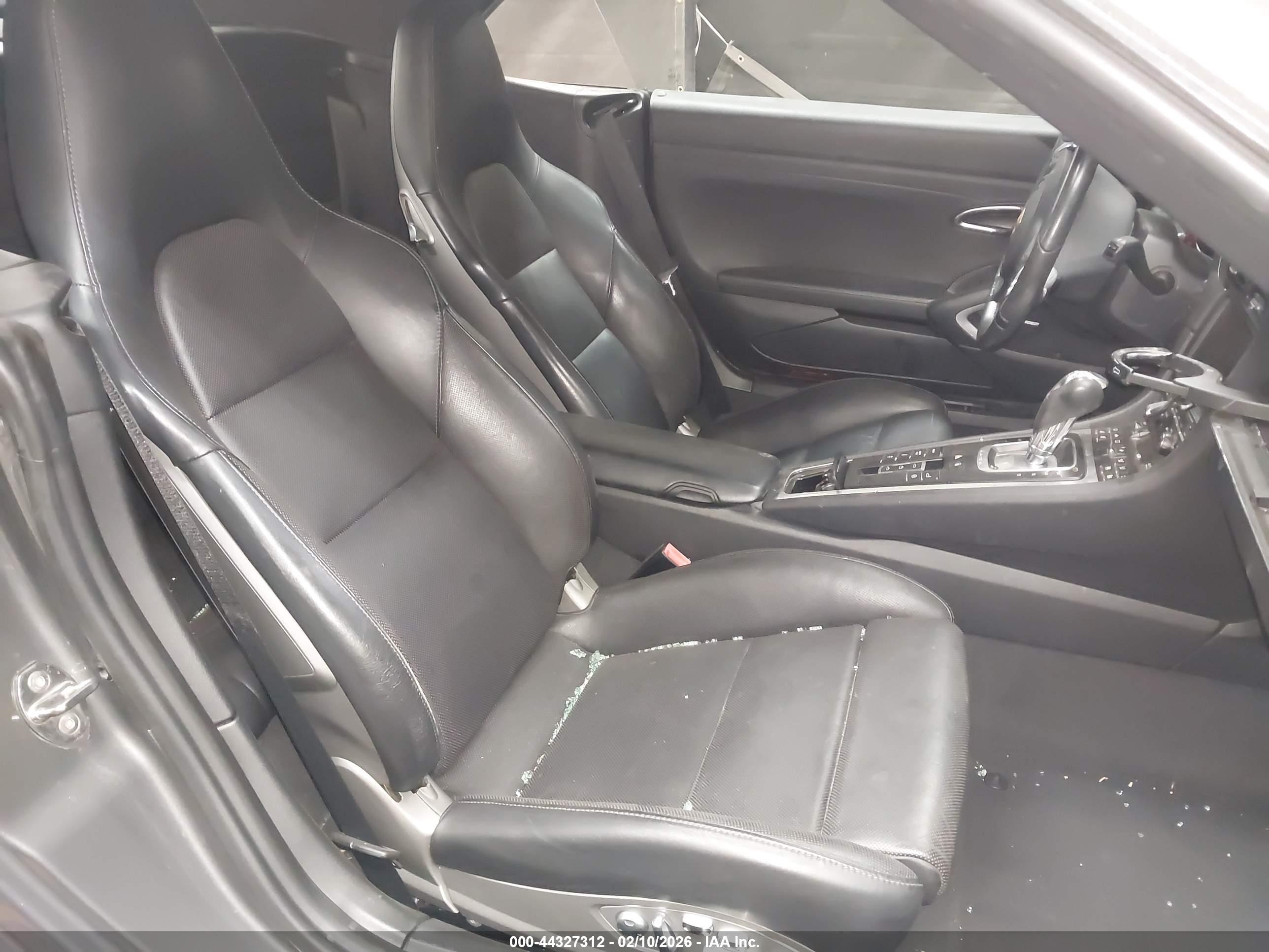 PORSCHE 911 image 8