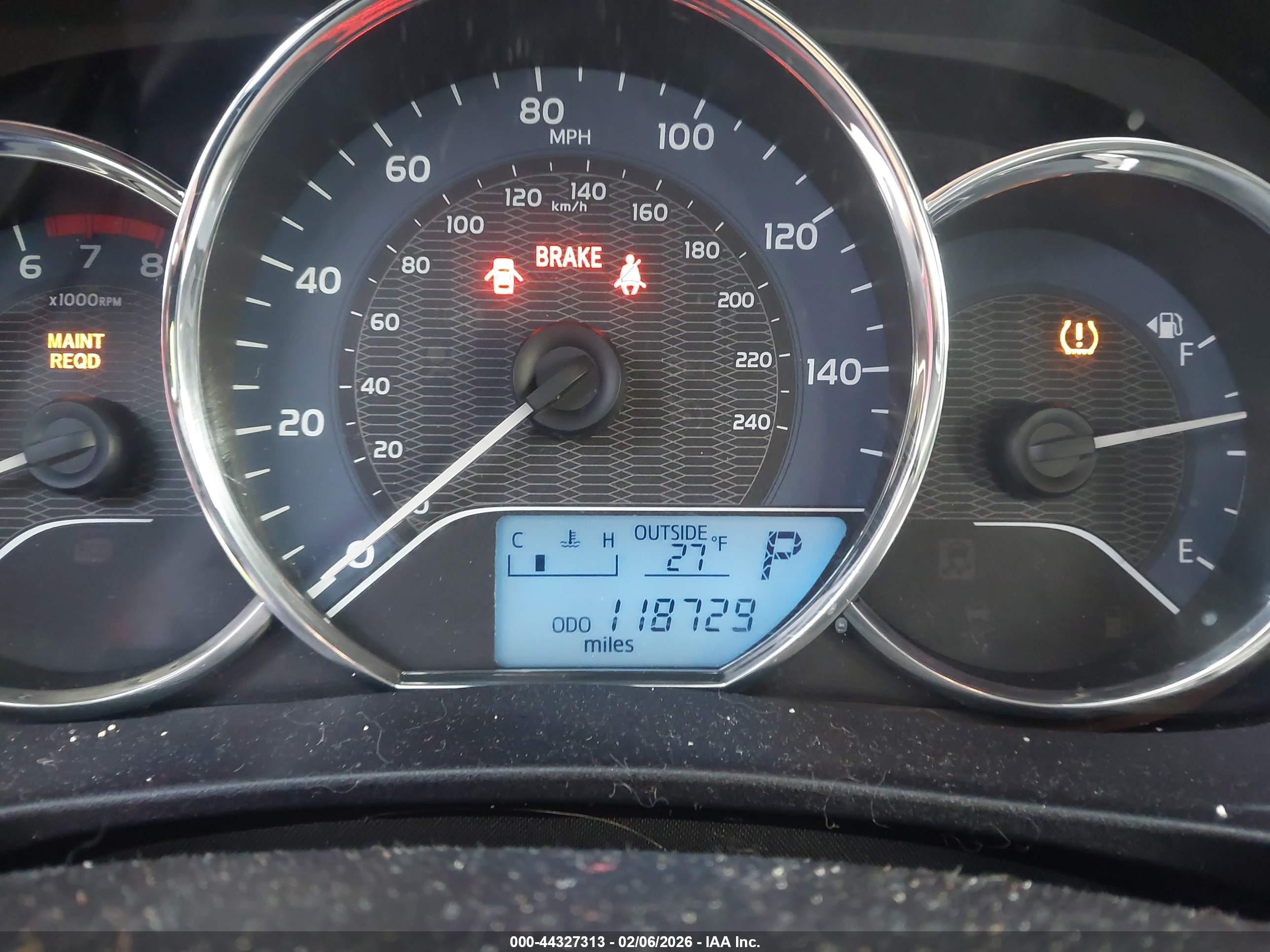TOYOTA COROLLA image 7