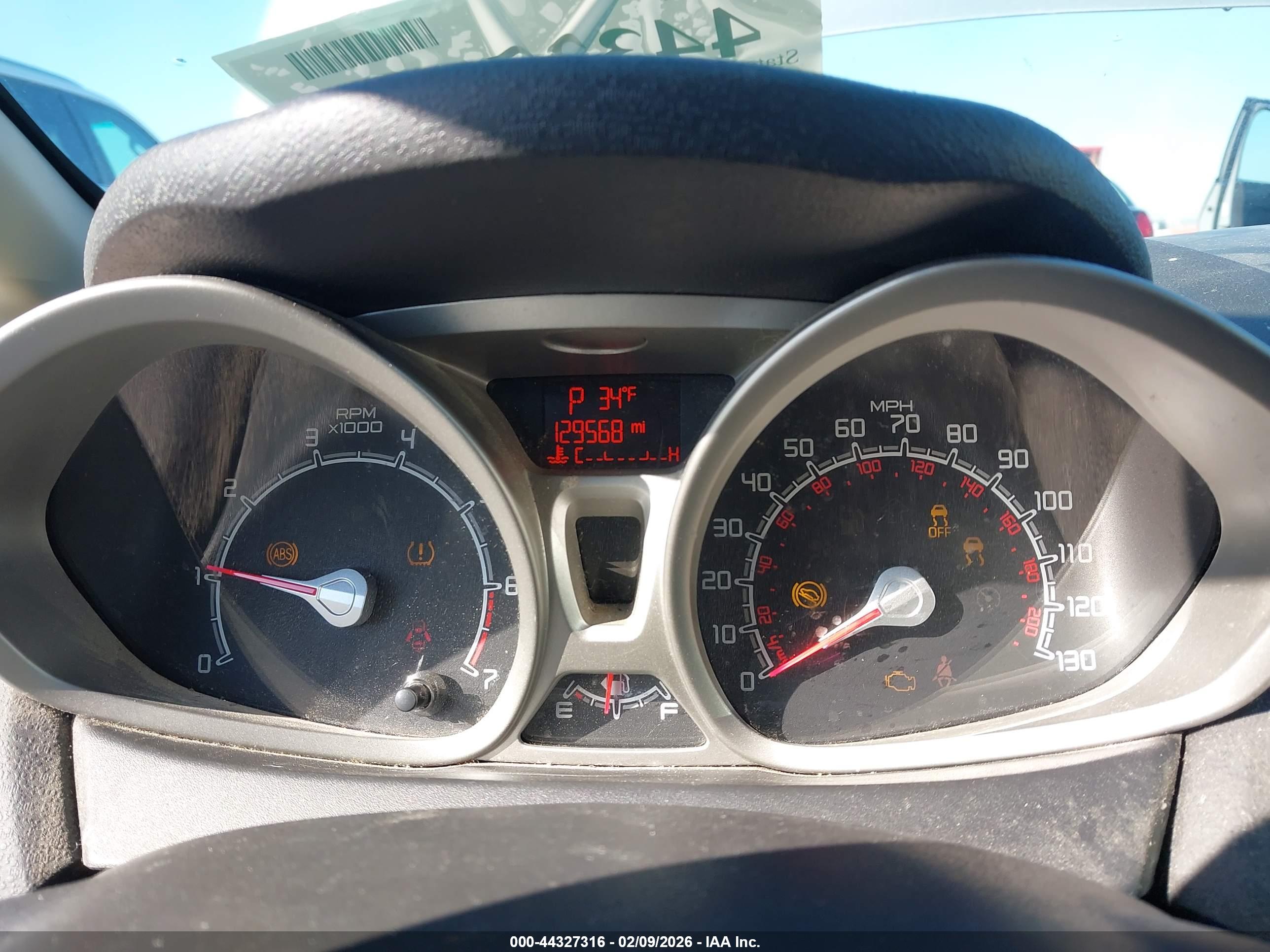 FORD FIESTA image 7