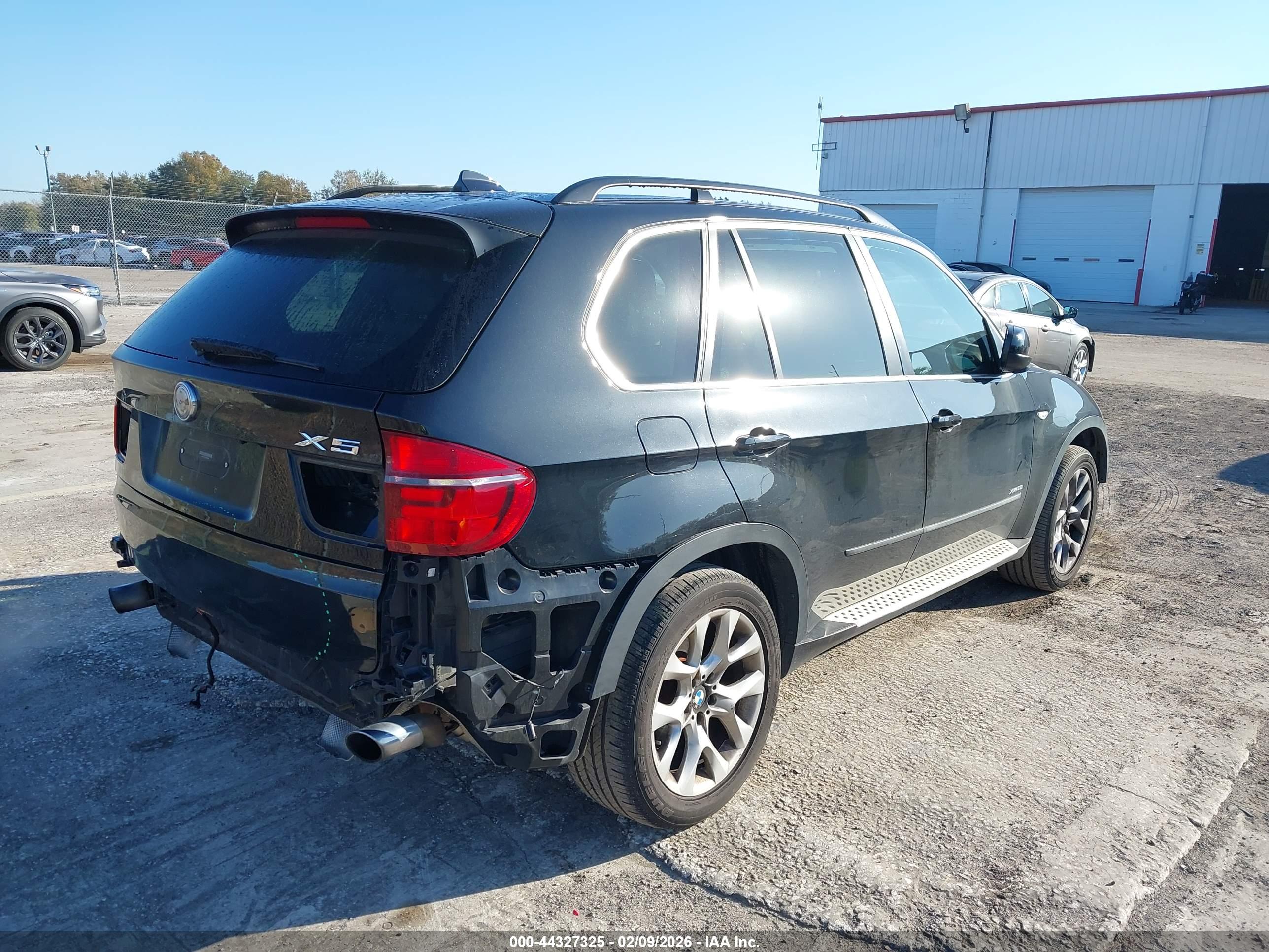 BMW X5 image 4
