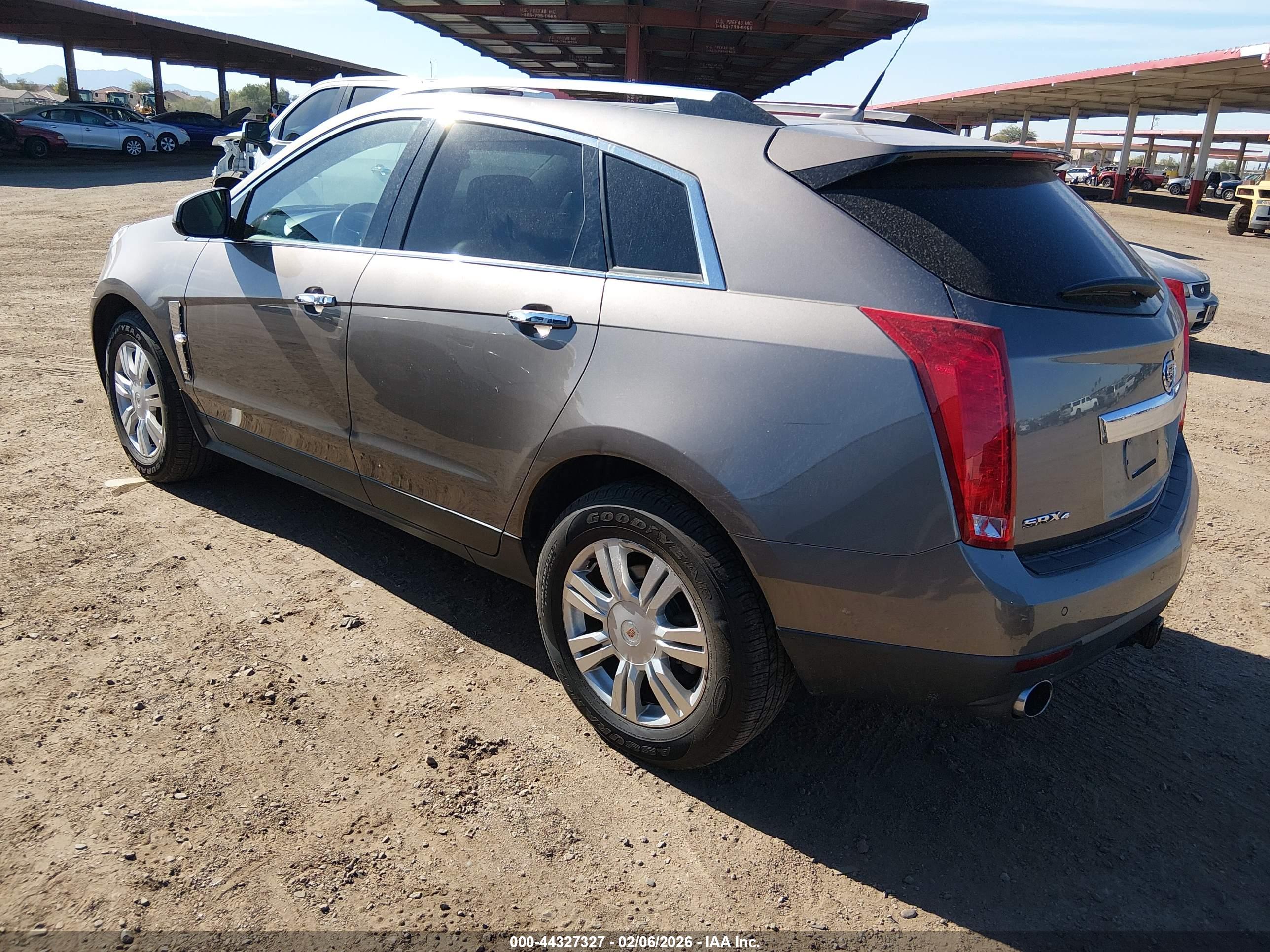 CADILLAC SRX image 3