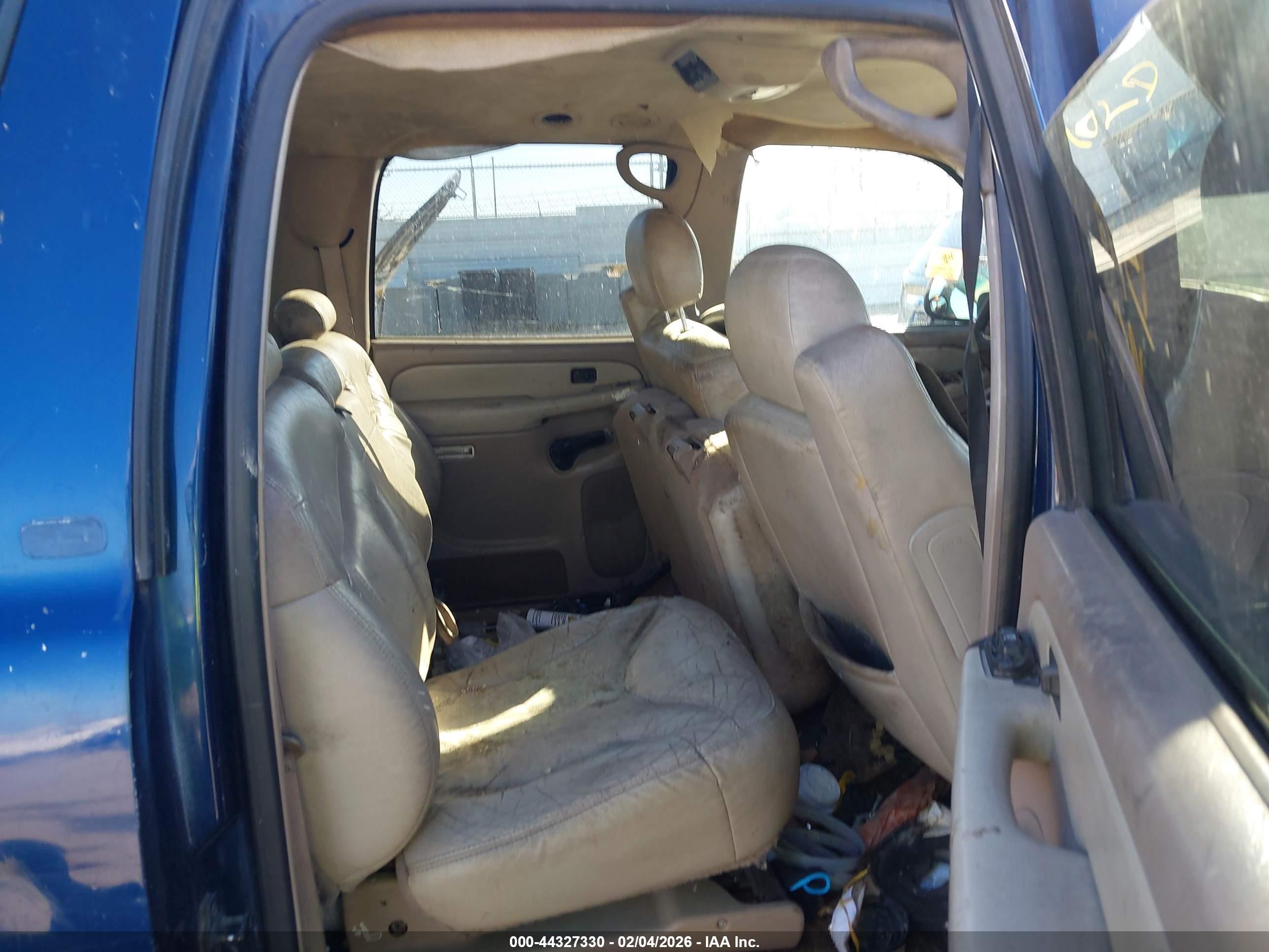 GMC YUKON image 8