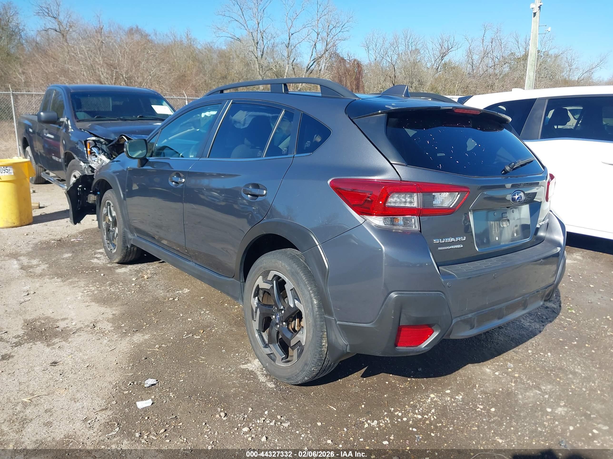 SUBARU CROSSTREK image 3