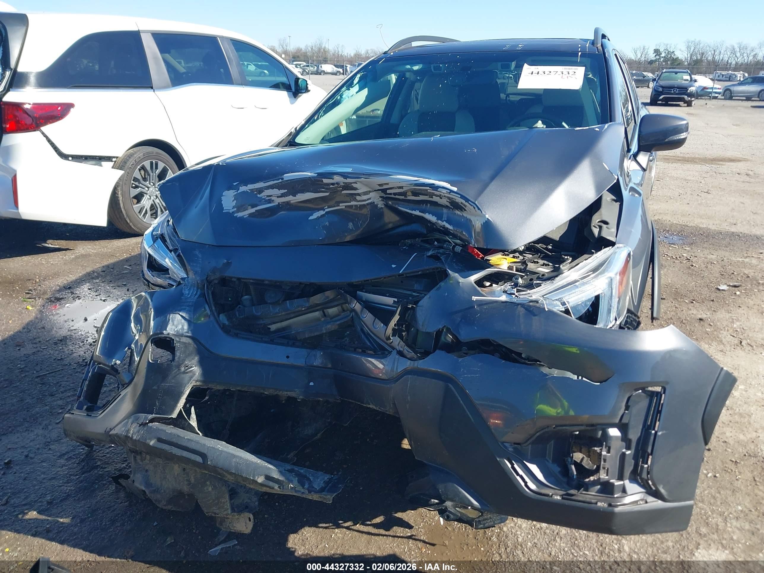 SUBARU CROSSTREK image 6