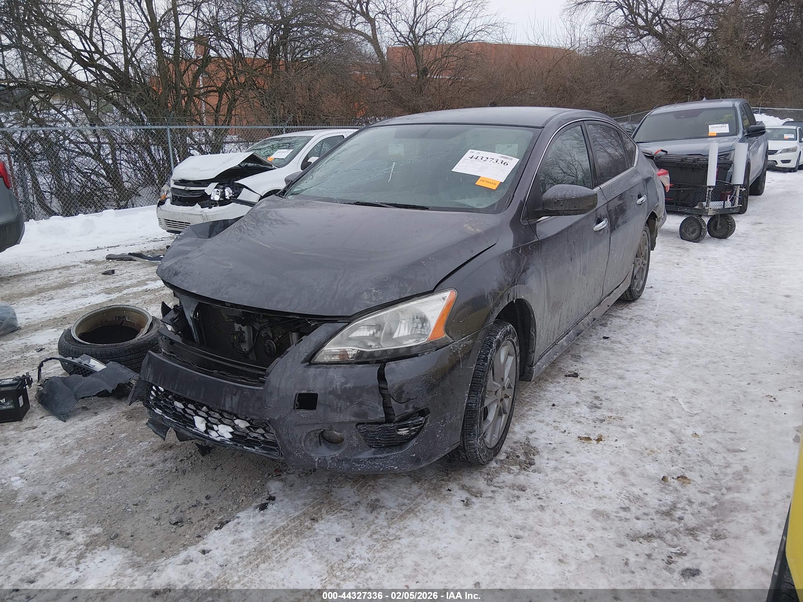 NISSAN SENTRA image 2