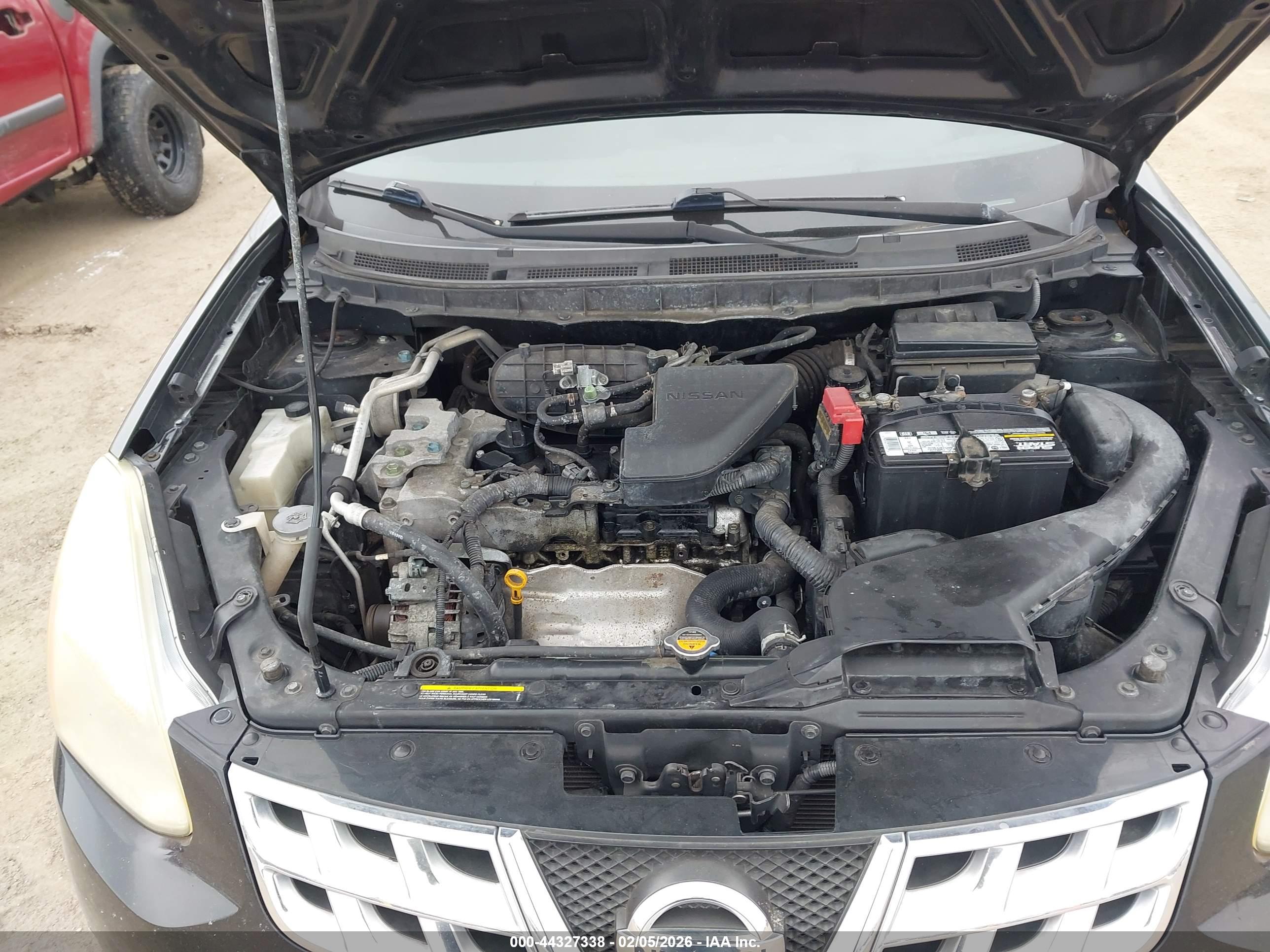 NISSAN ROGUE image 10
