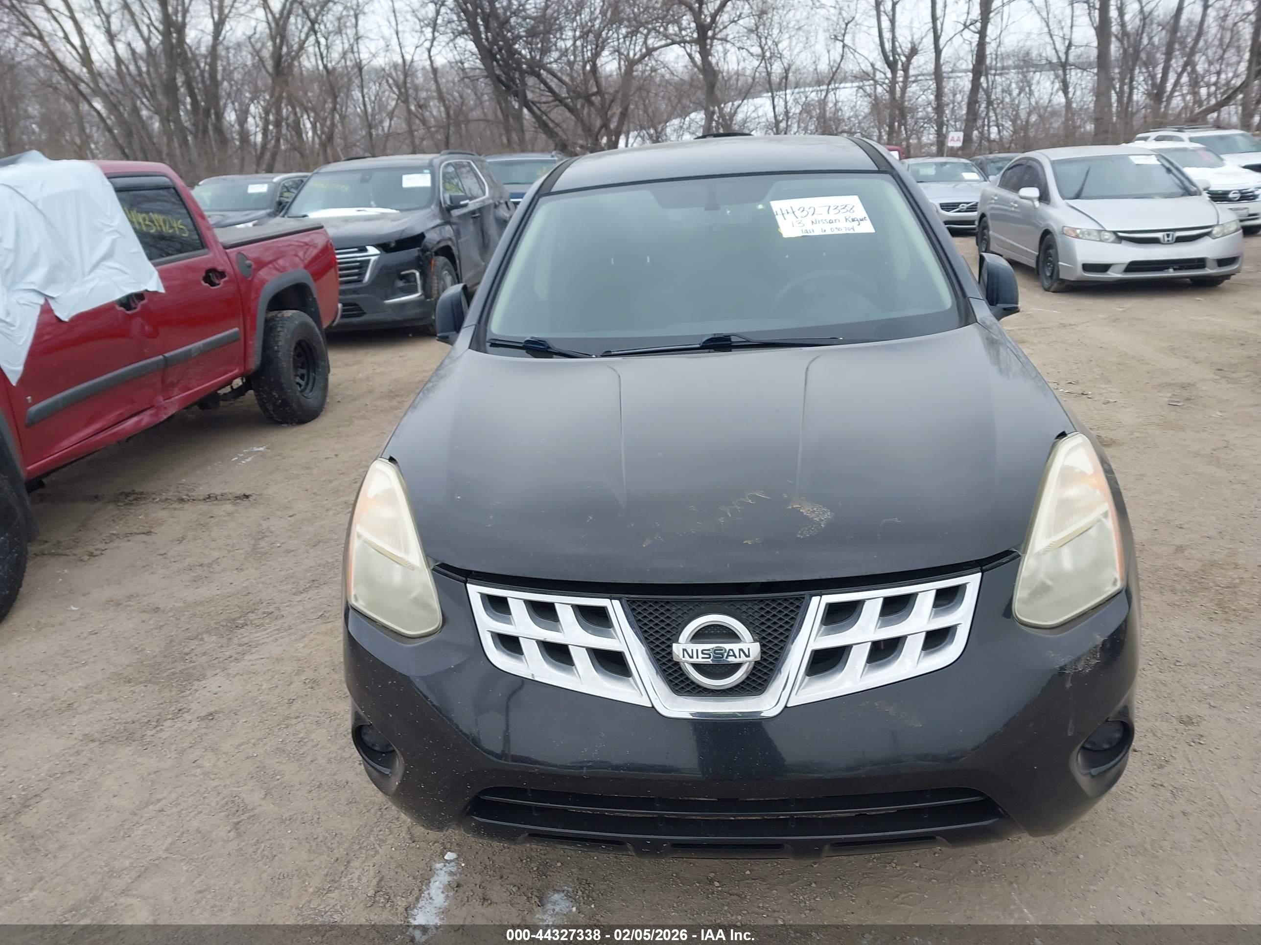 NISSAN ROGUE image 6