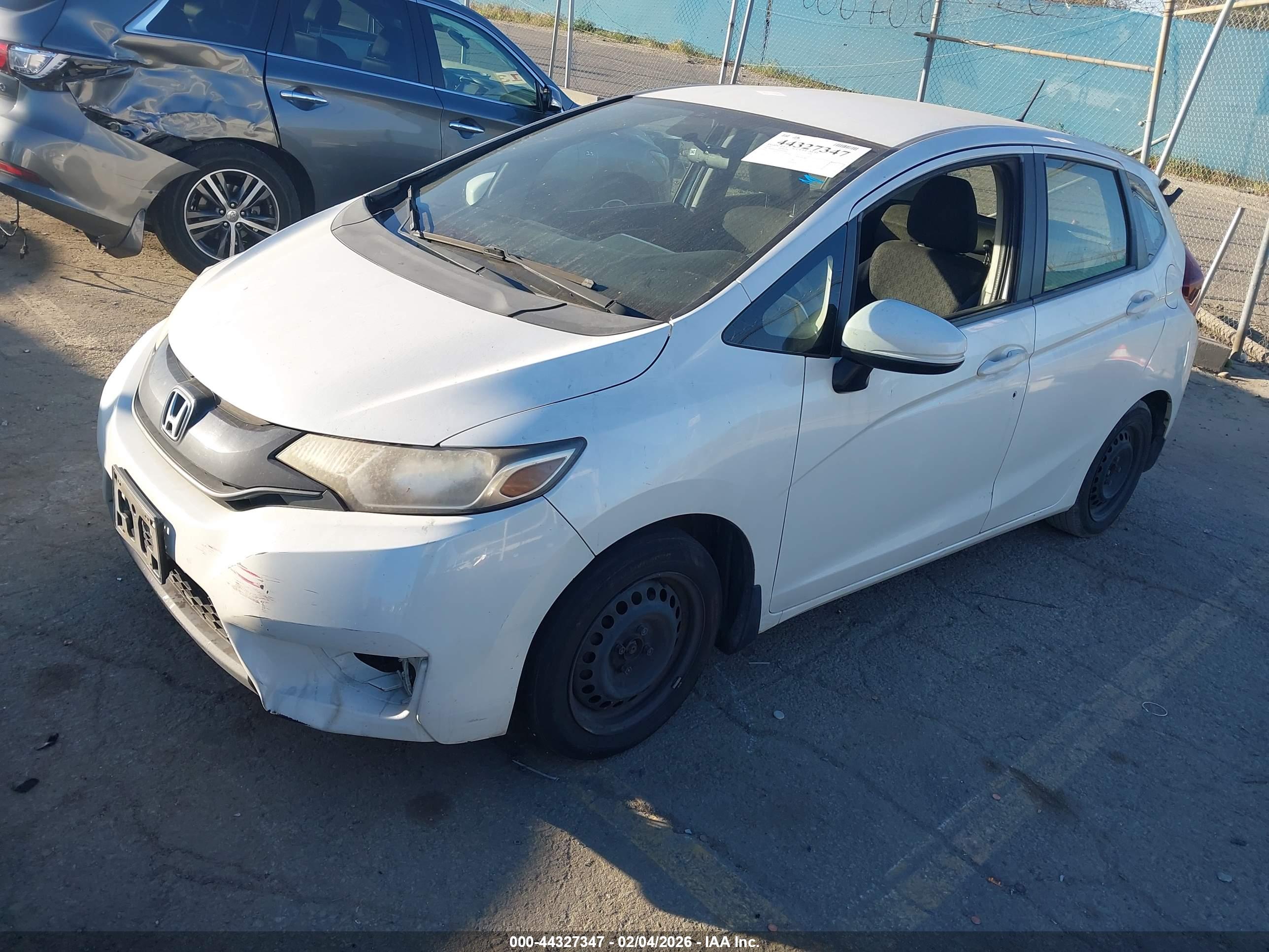 HONDA FIT image 2