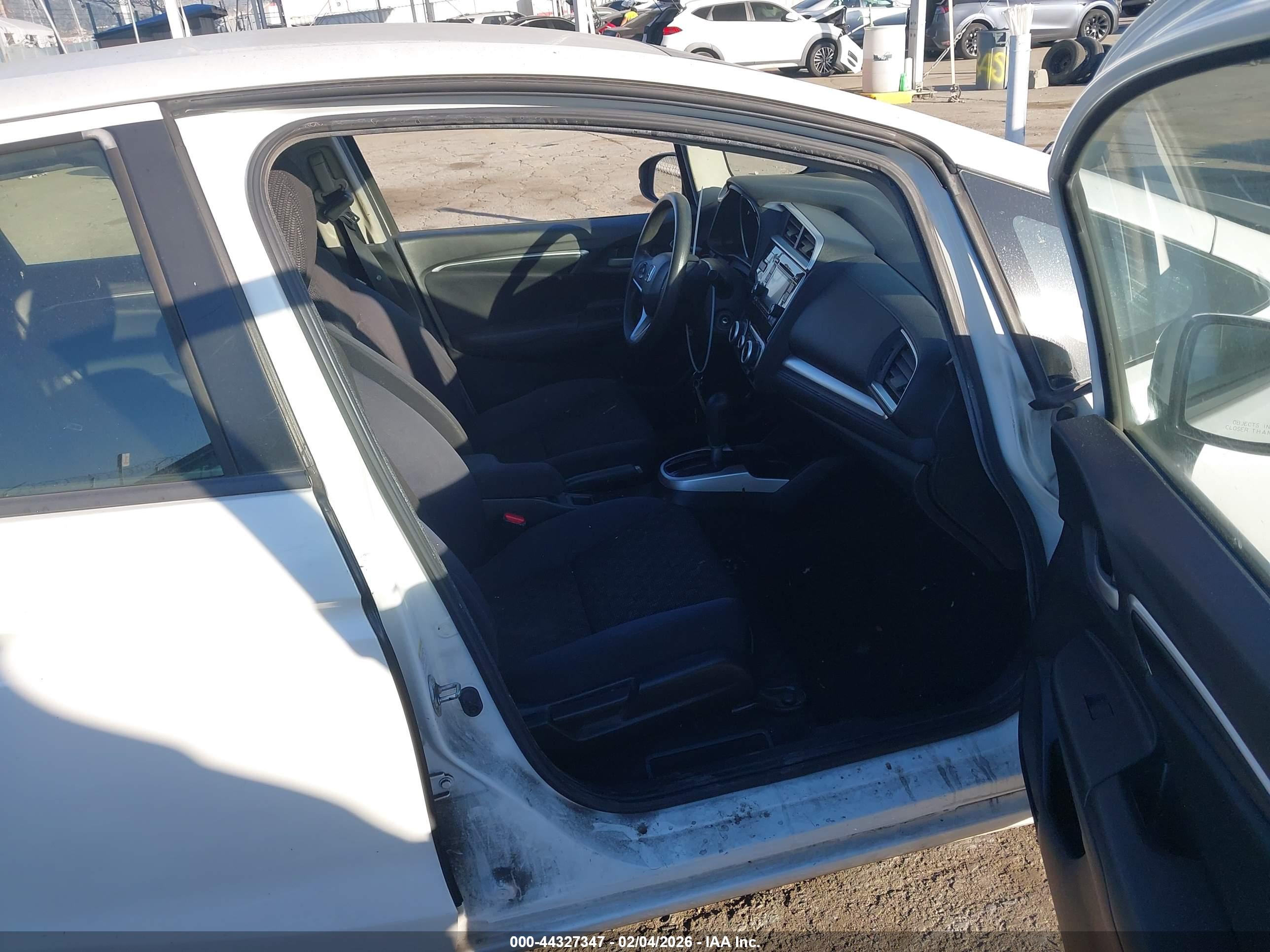 HONDA FIT image 5