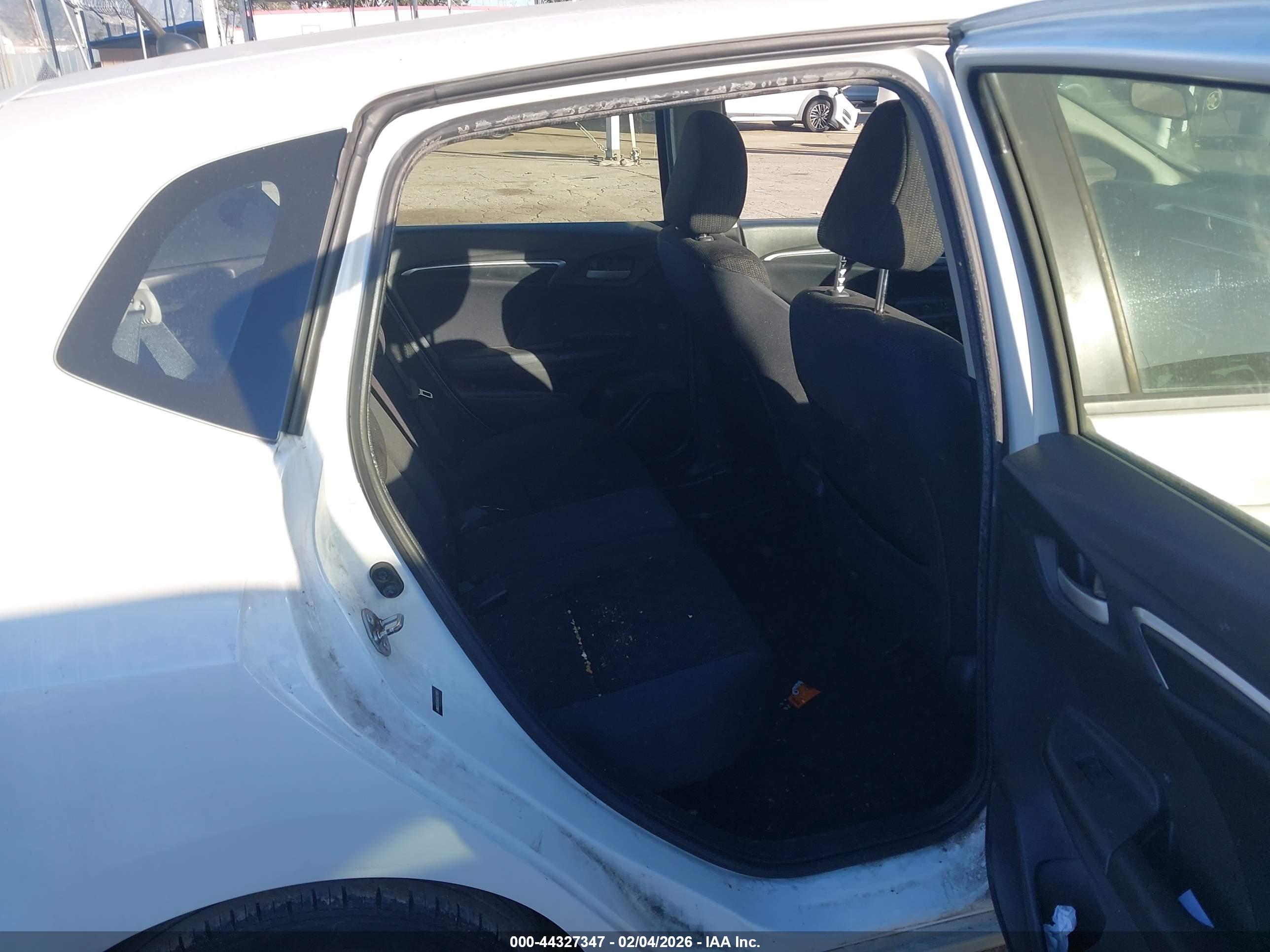 HONDA FIT image 8