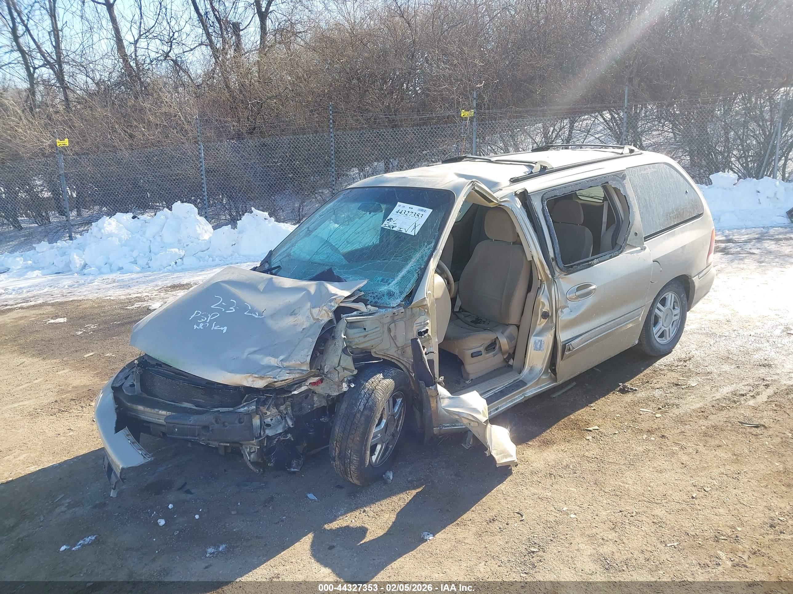FORD WINDSTAR image 6