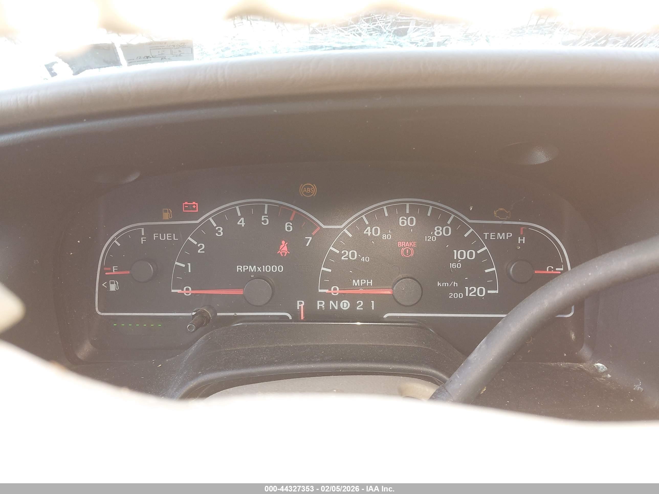 FORD WINDSTAR image 7